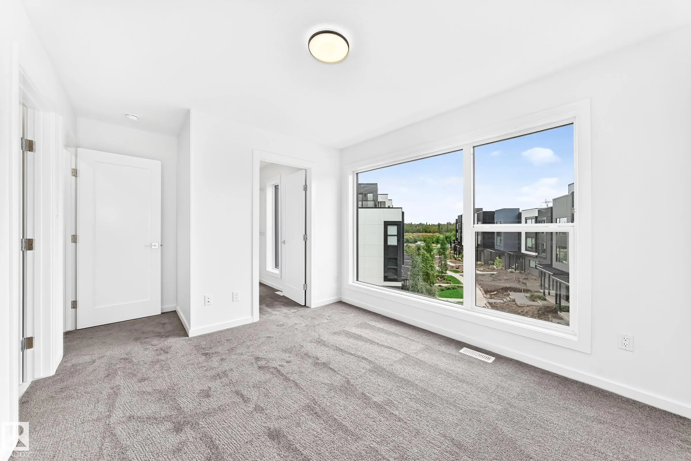 5 Rondeau Drive