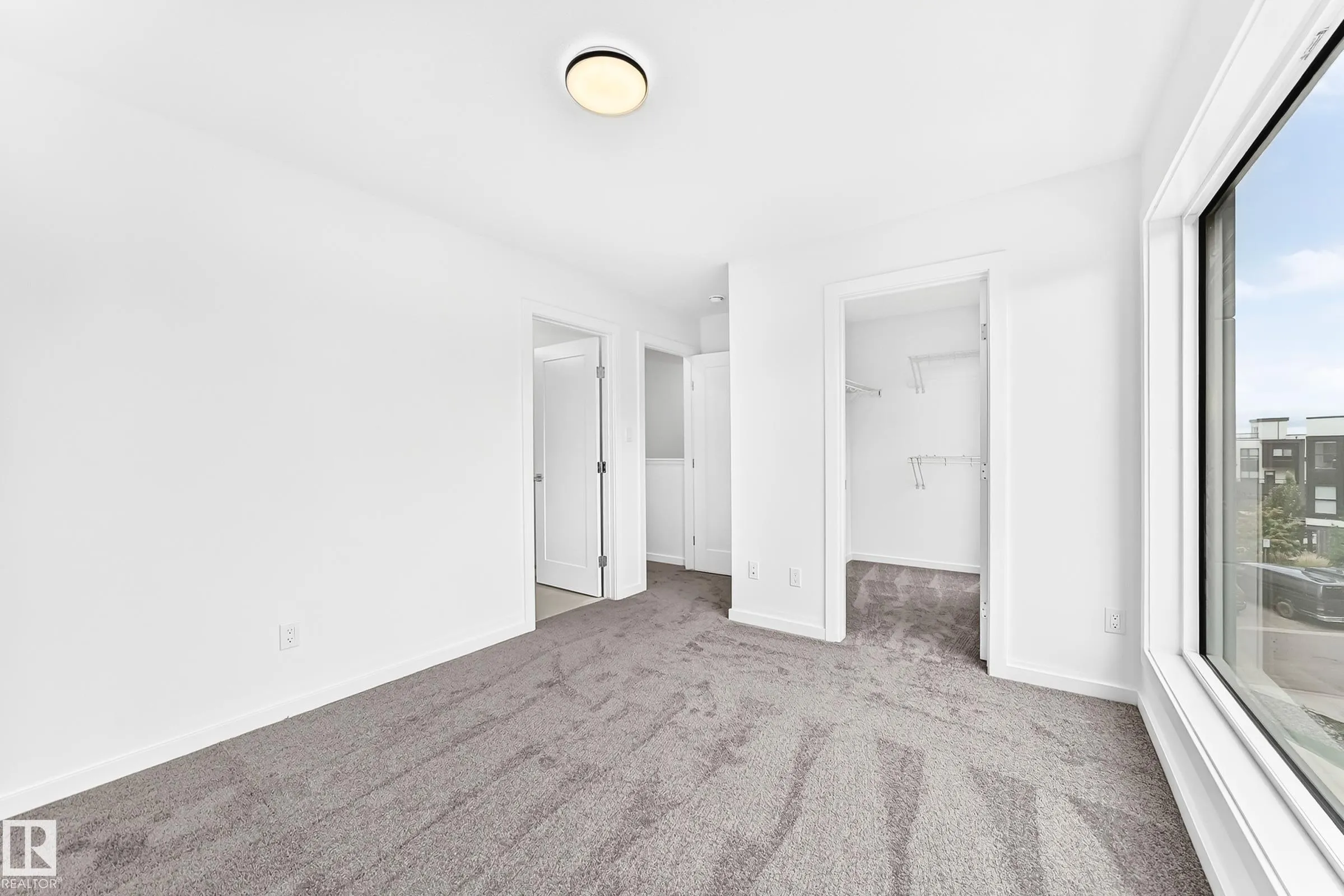 5 Rondeau Drive