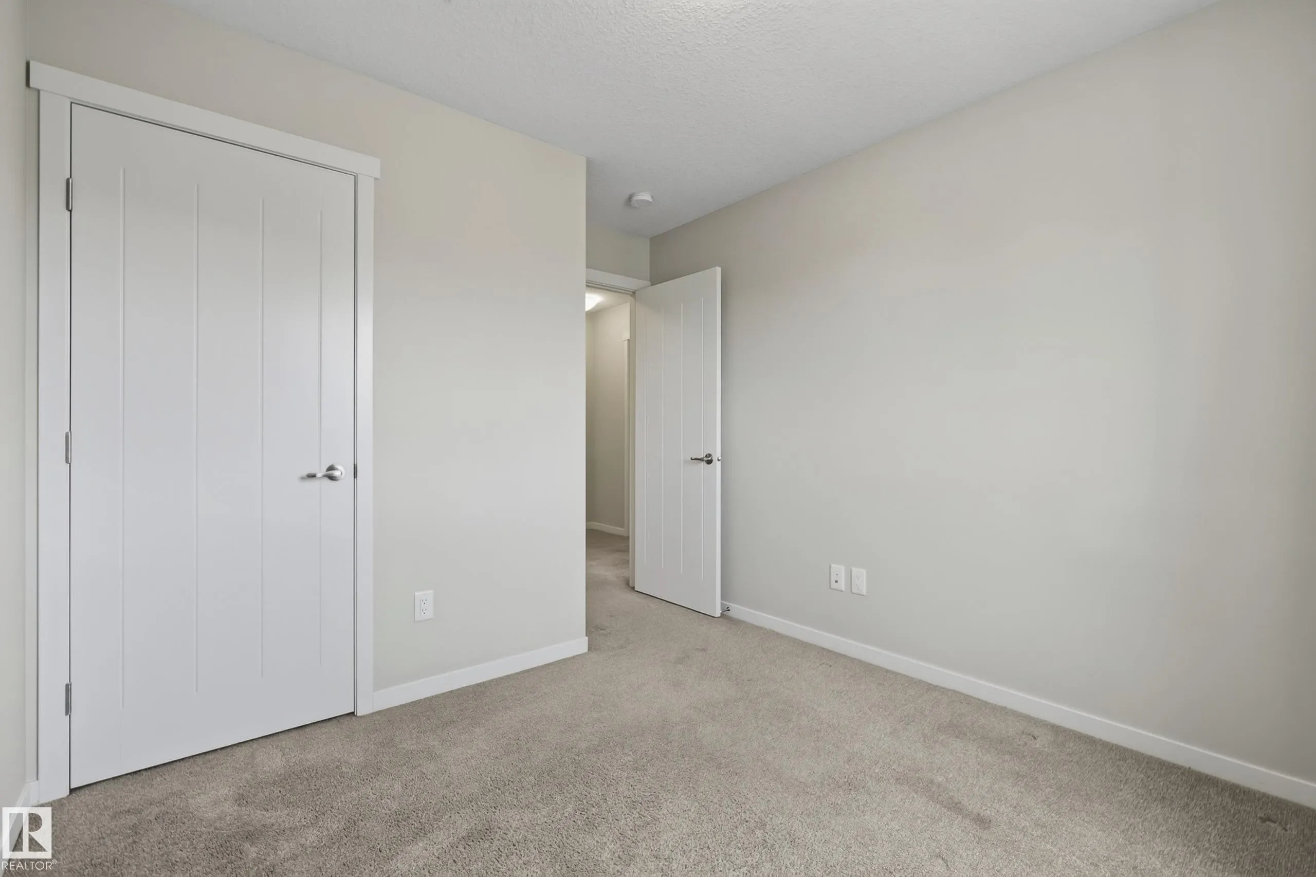 1204 163 Street