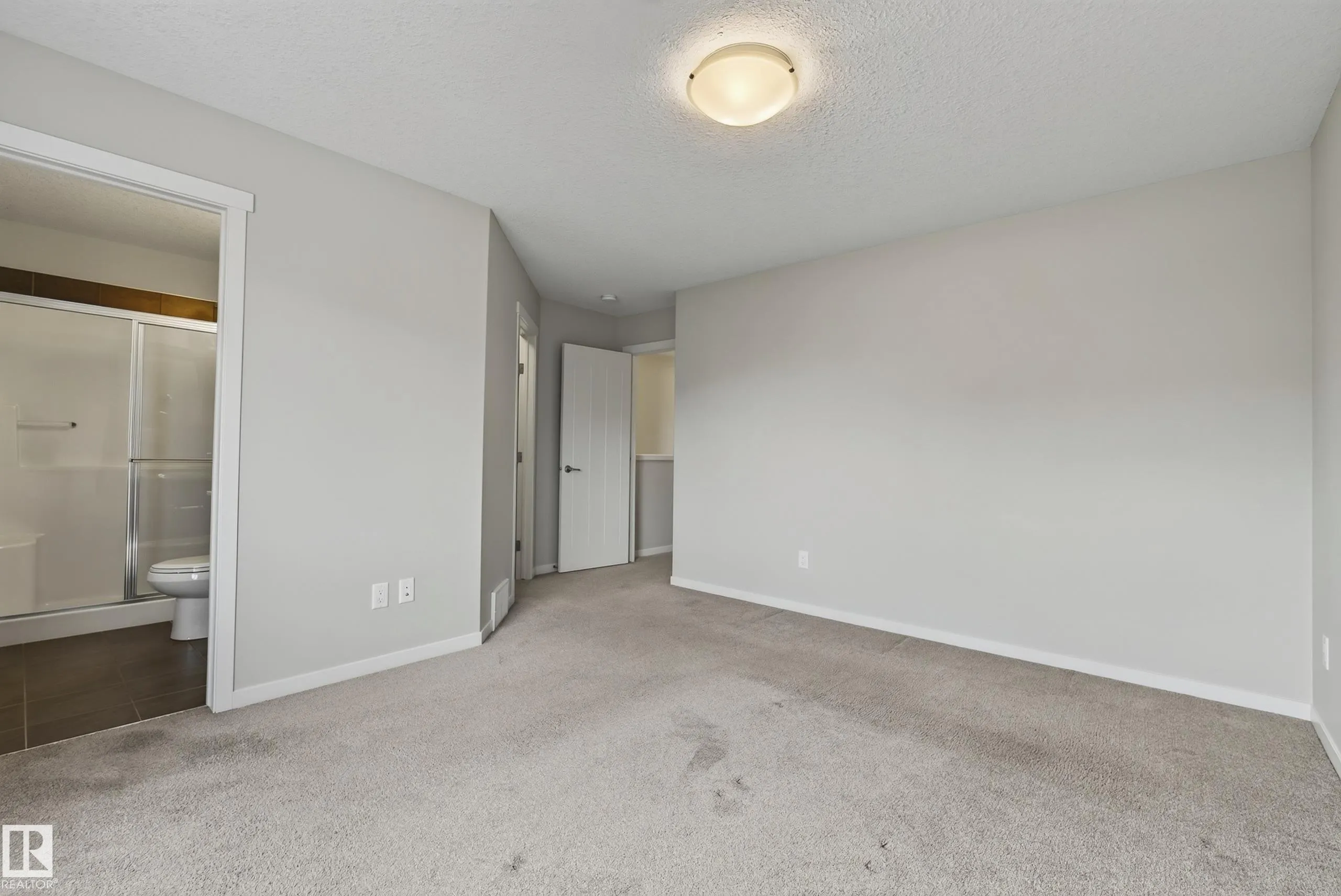 1204 163 Street