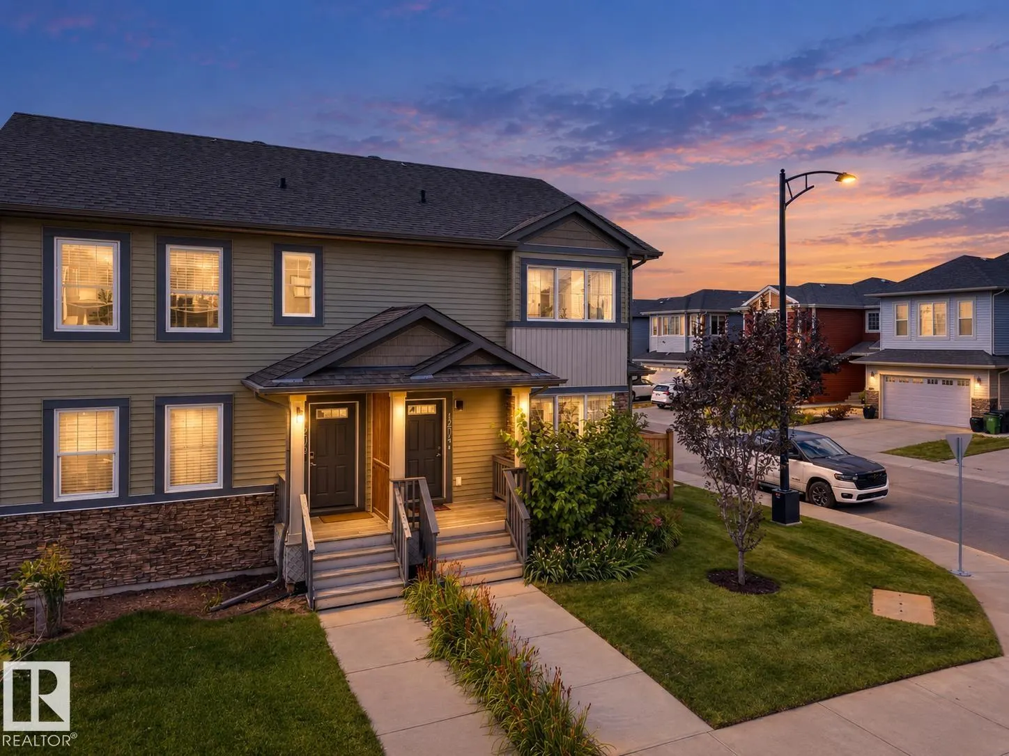 1204 163 Street