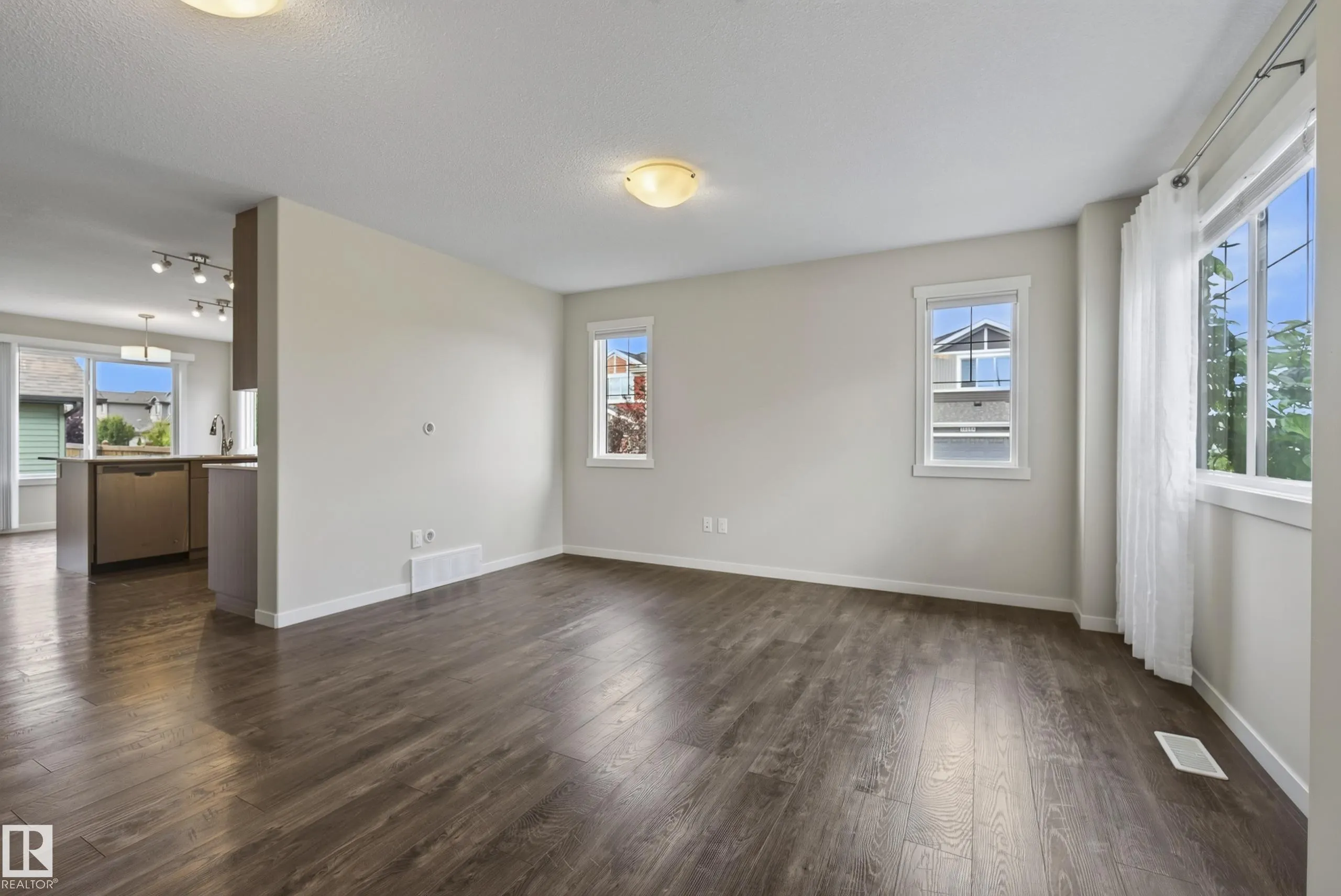 1204 163 Street
