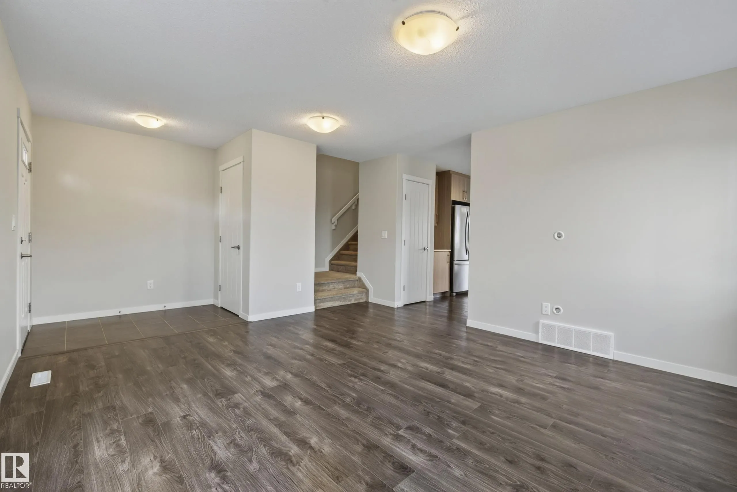 1204 163 Street