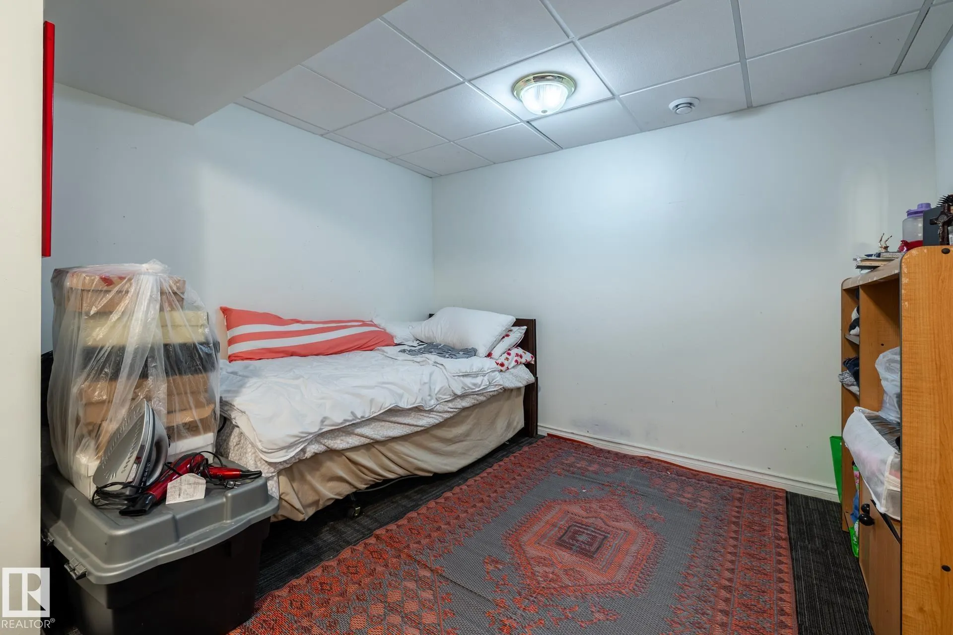 5907 203 Street