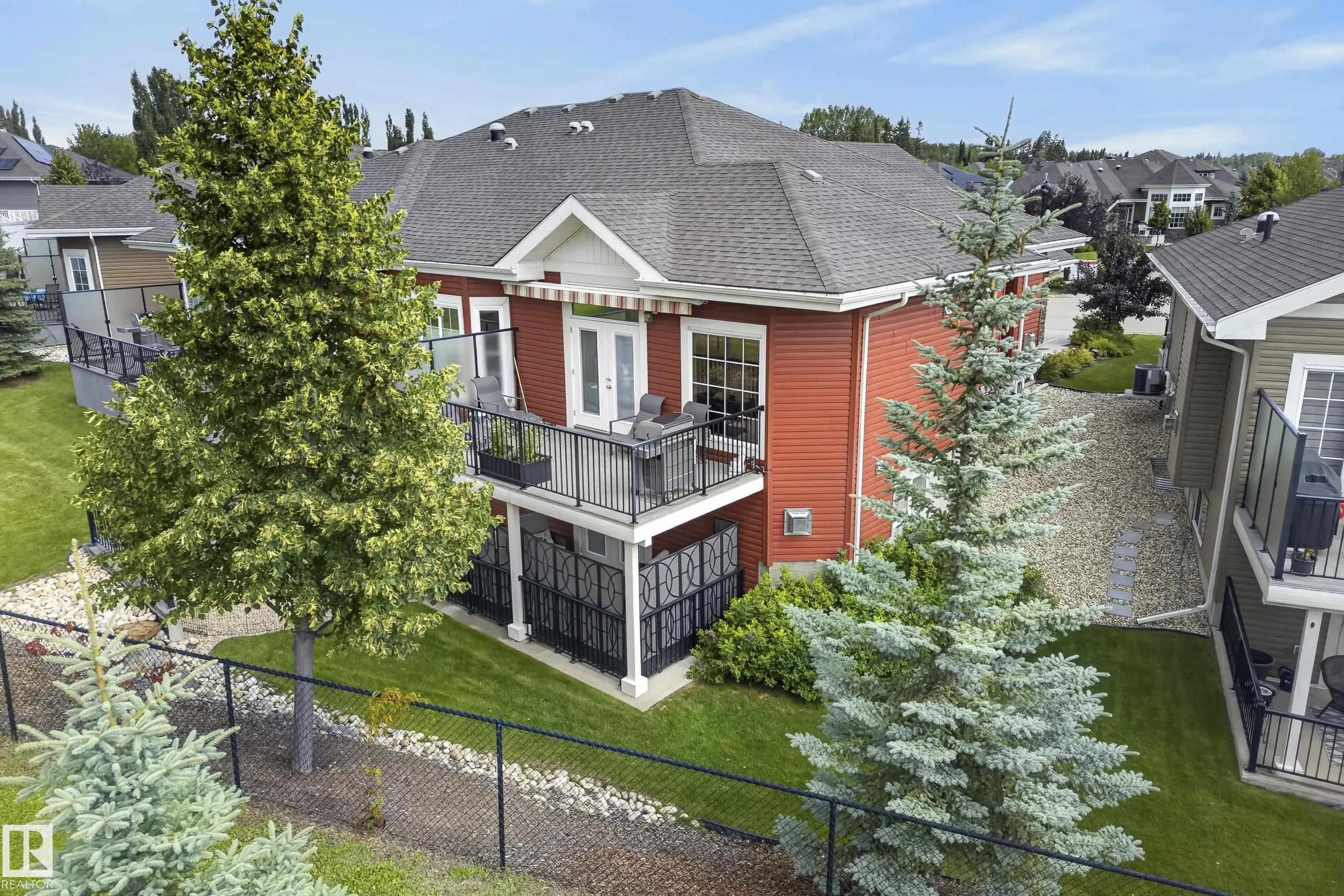 88 LACOMBE Drive