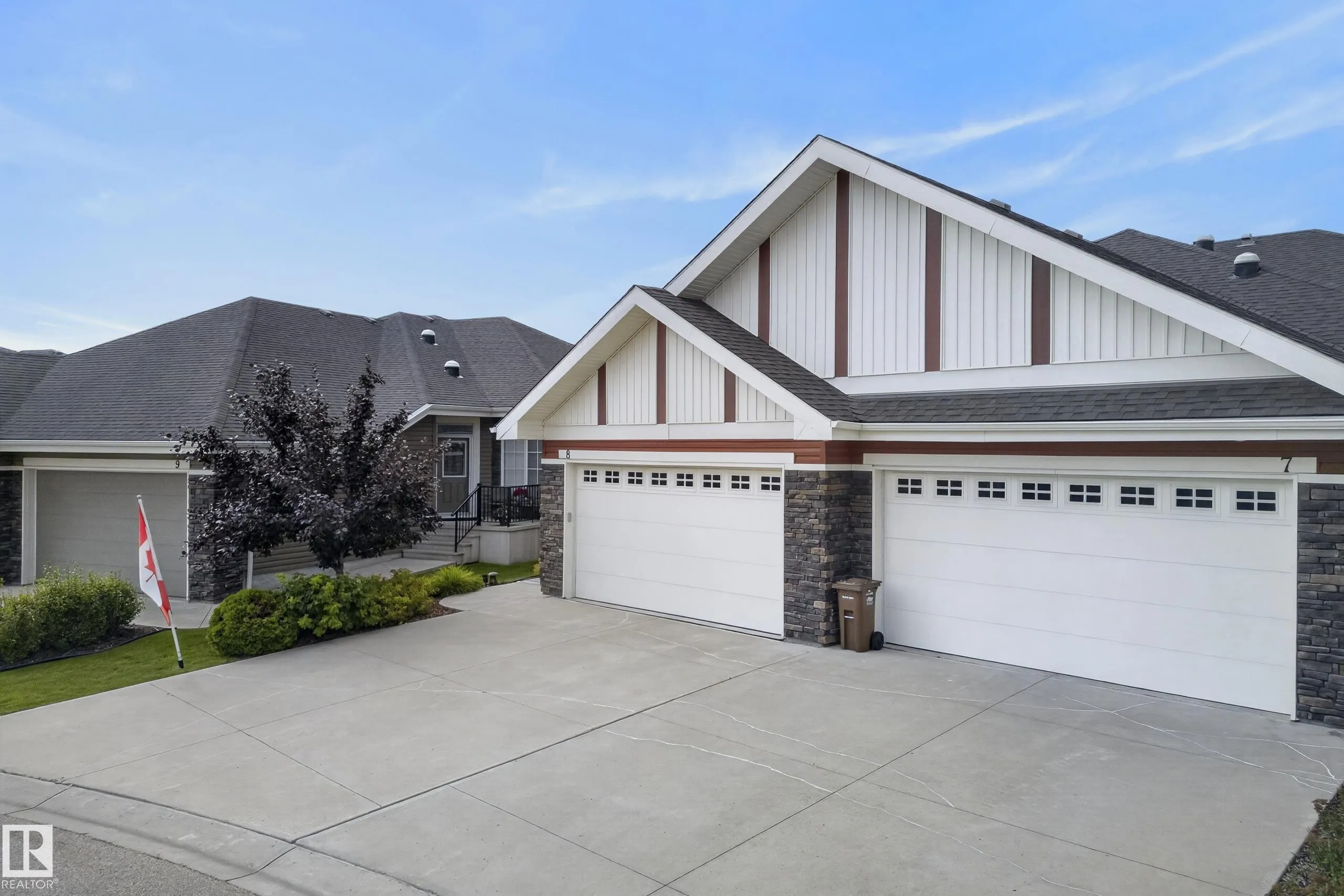 88 LACOMBE Drive