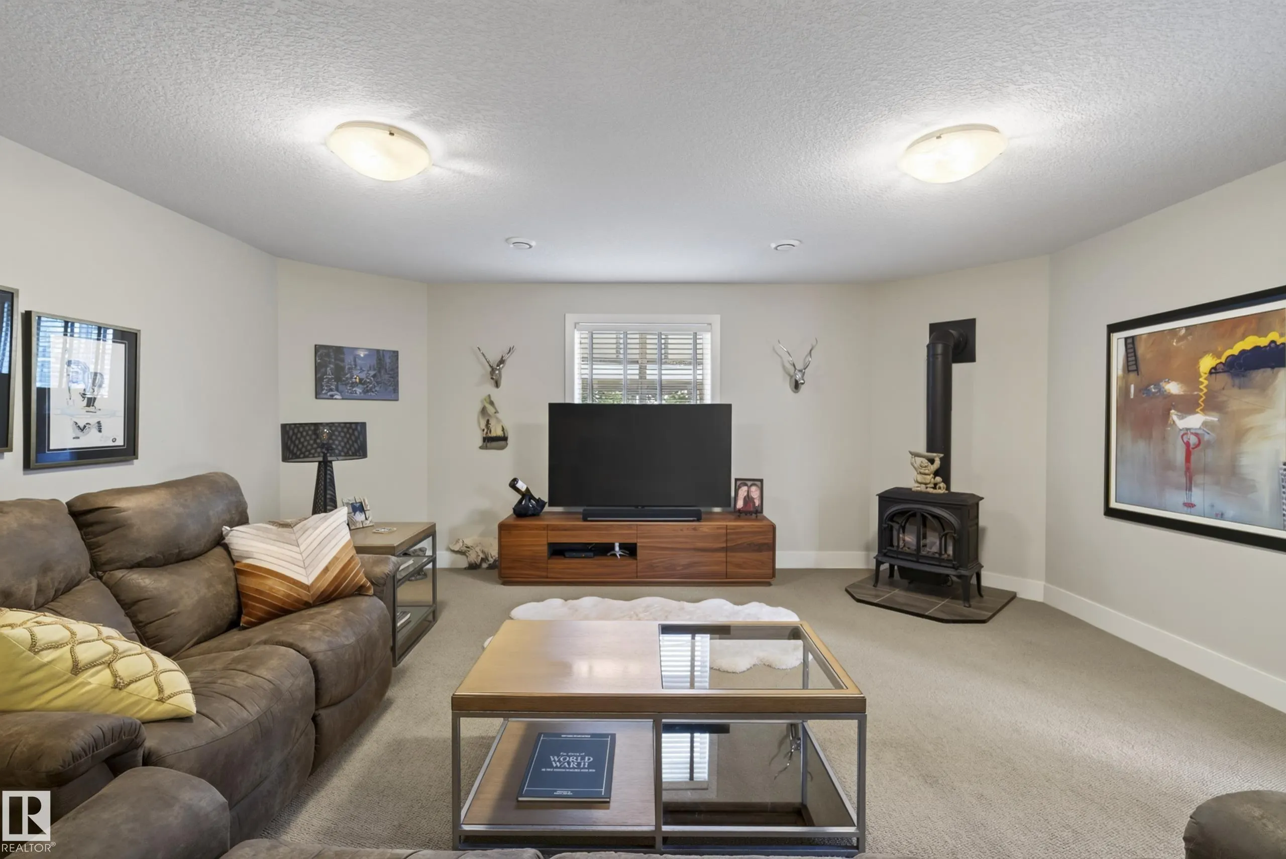 88 LACOMBE Drive