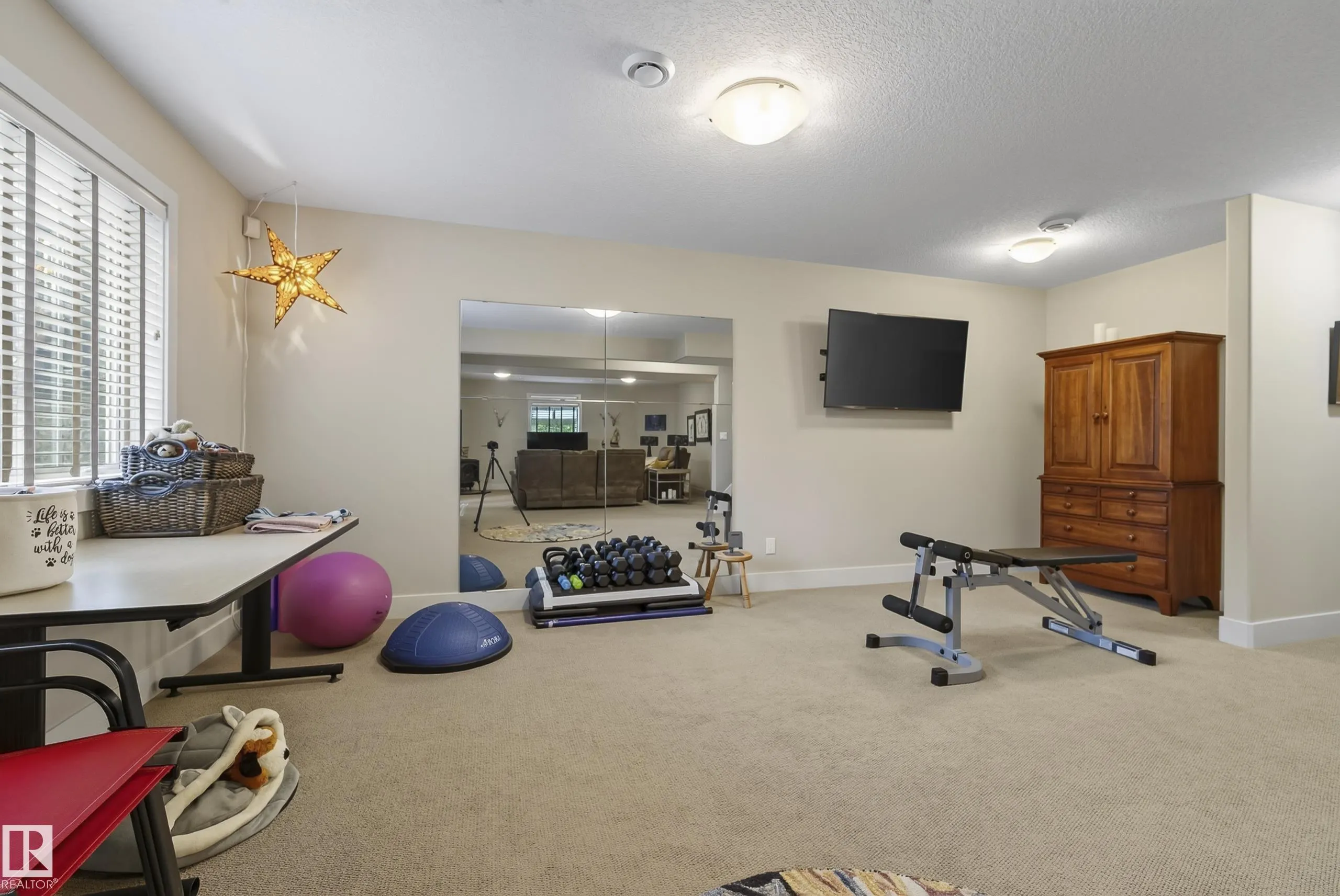 88 LACOMBE Drive