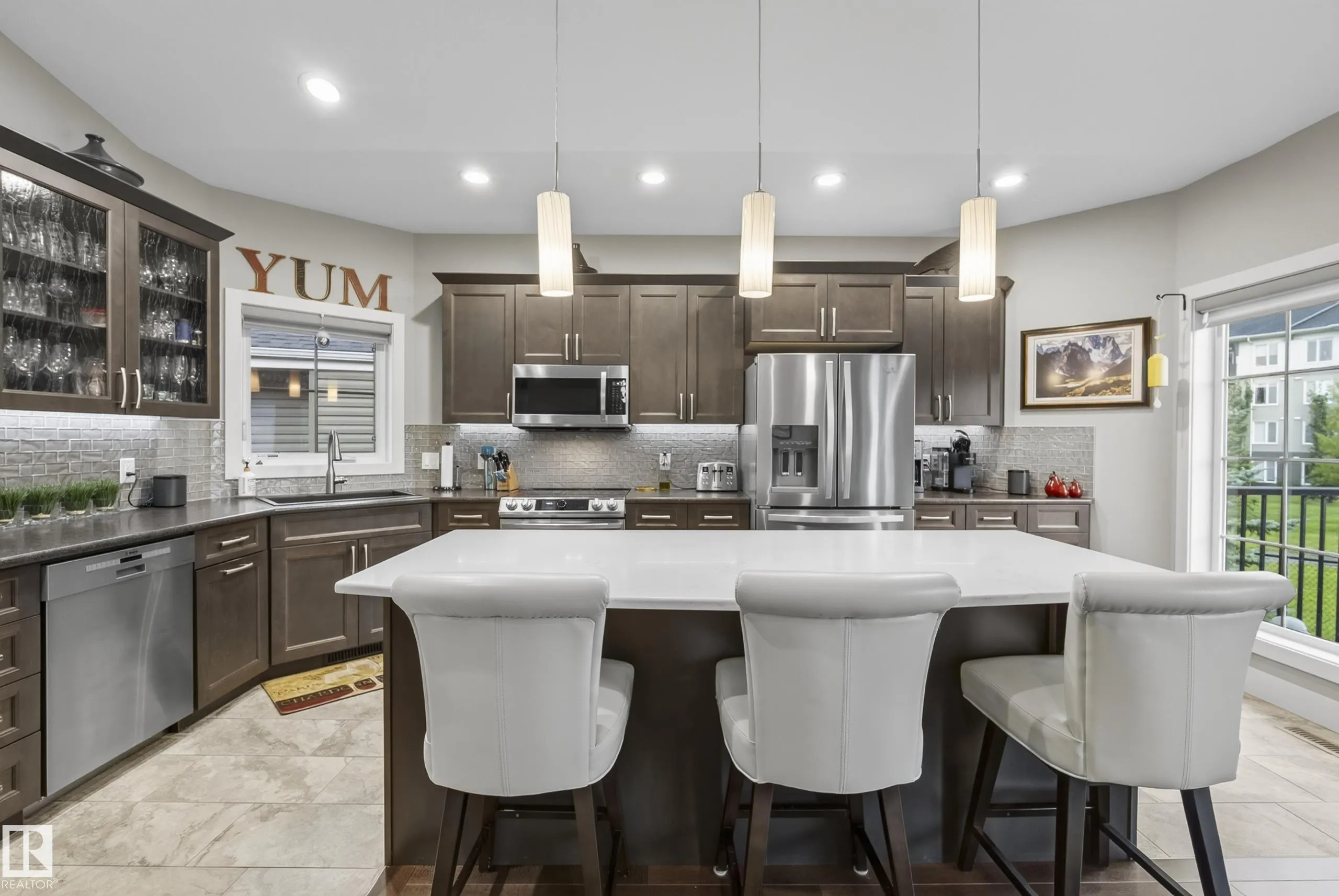 88 LACOMBE Drive