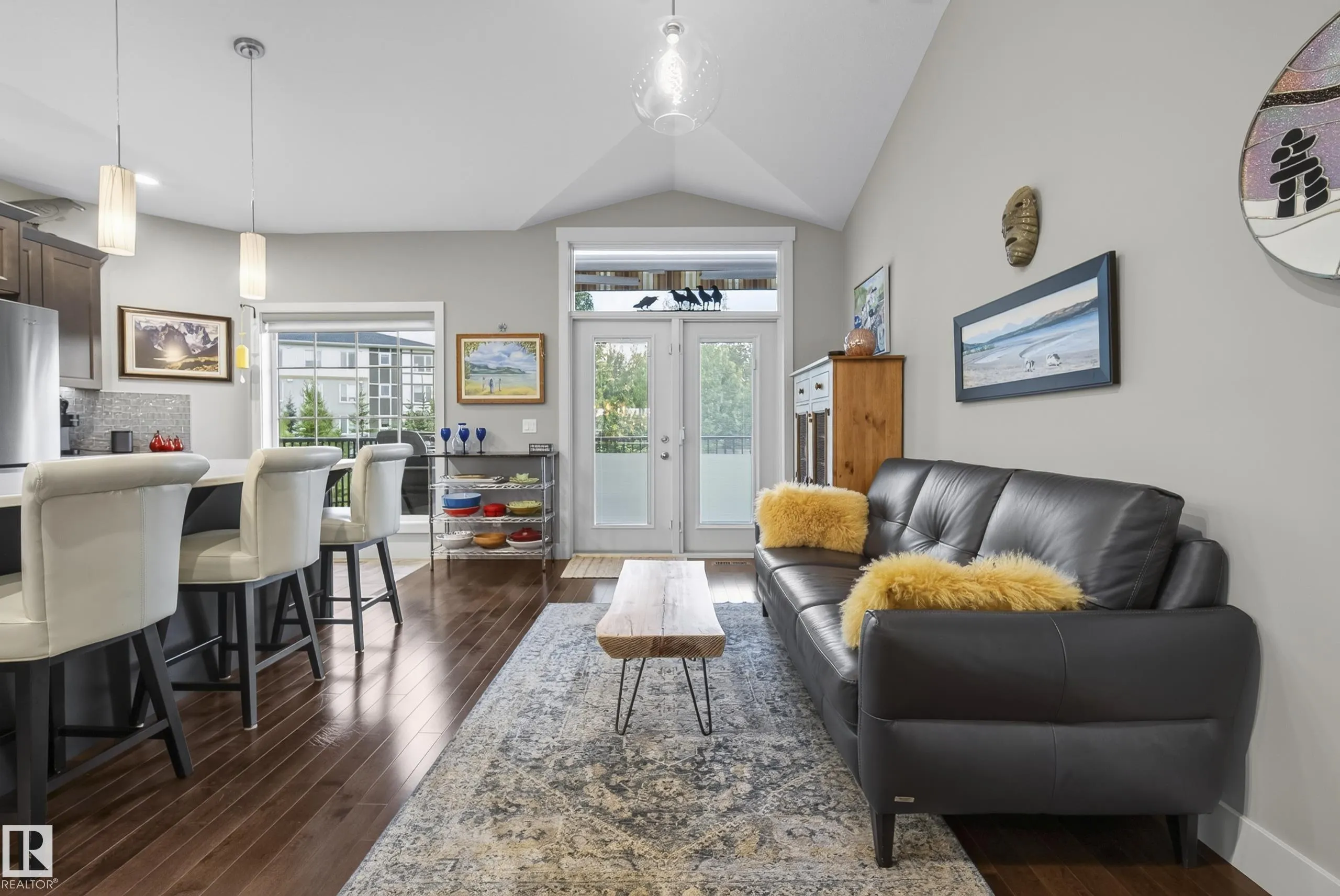 88 LACOMBE Drive