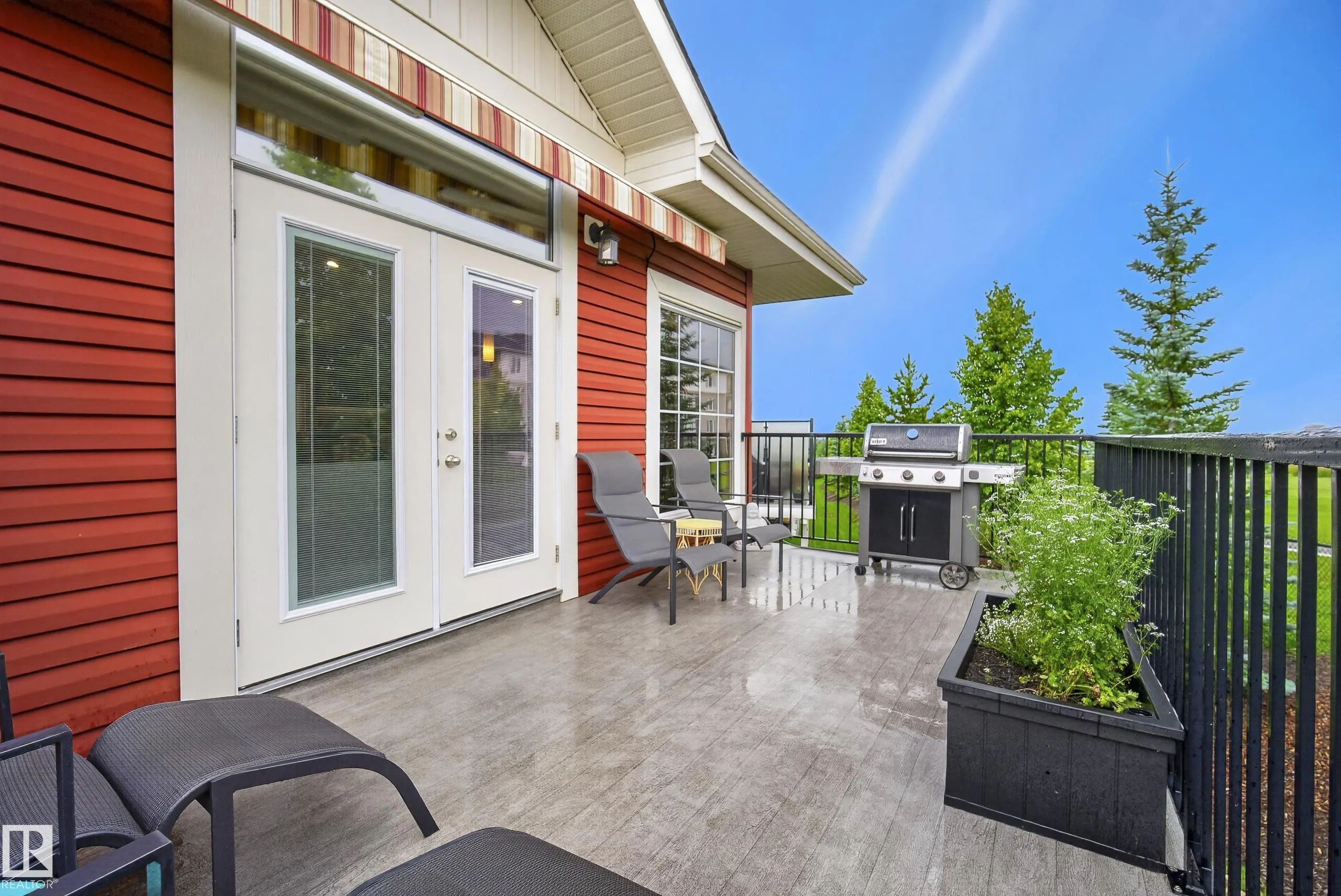88 LACOMBE Drive