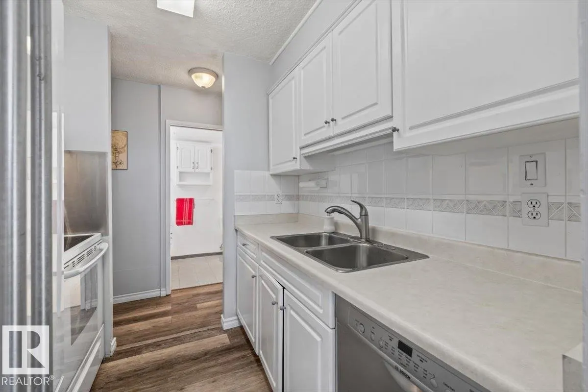 13910 STONY PLAIN Road