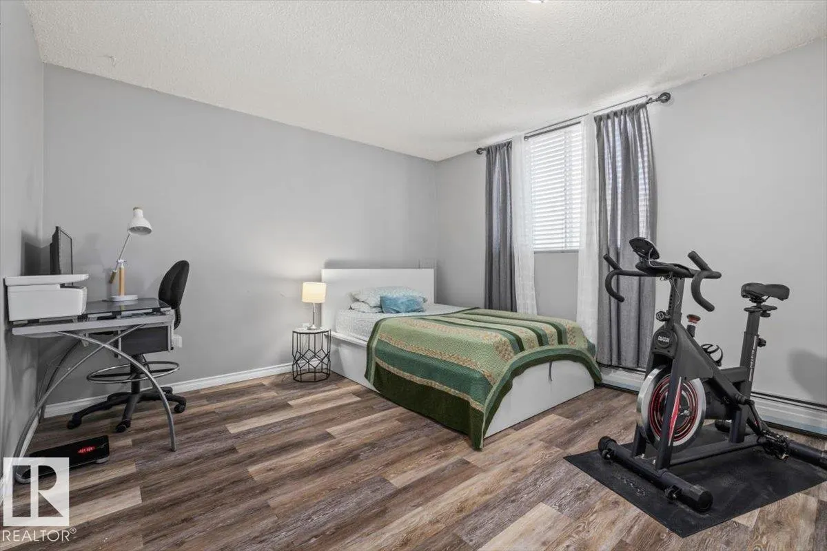 13910 STONY PLAIN Road