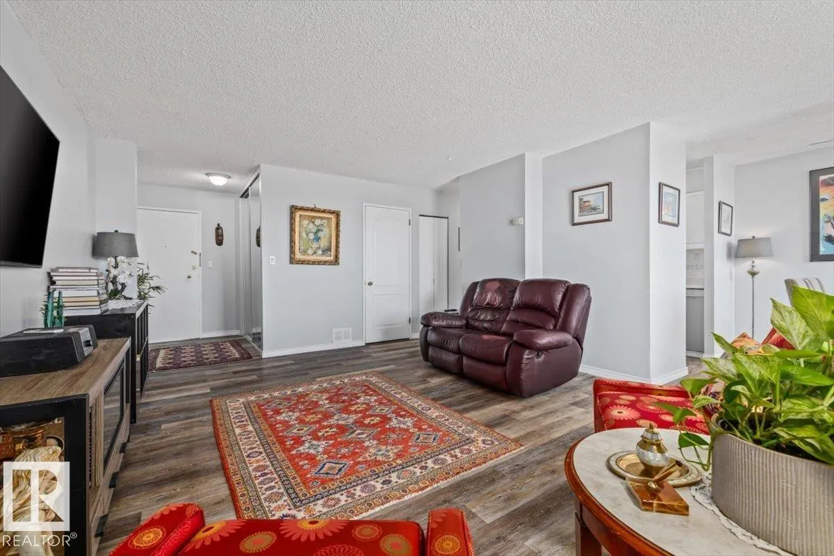 13910 STONY PLAIN Road
