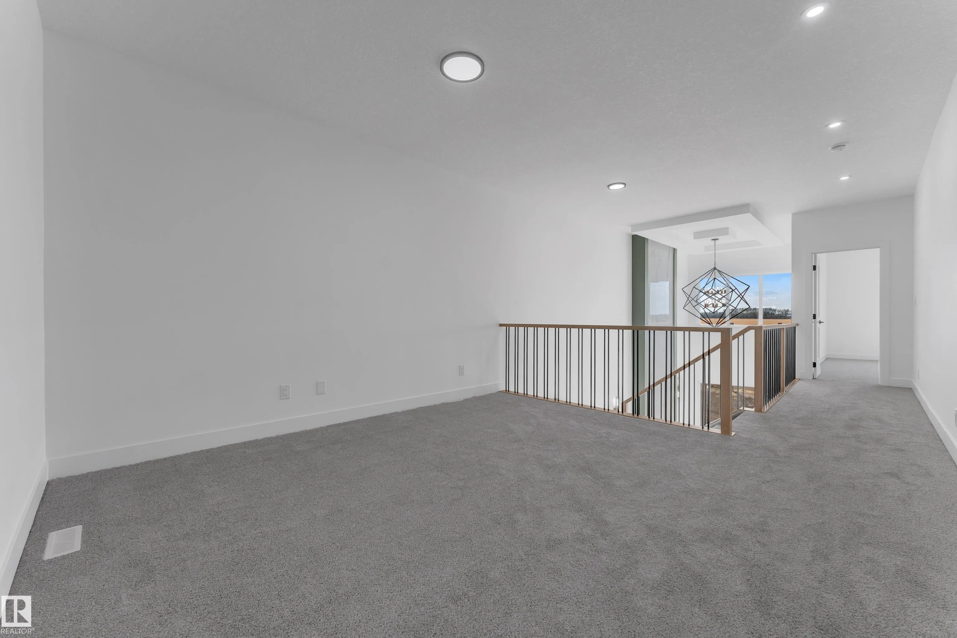 686 Bank Drive