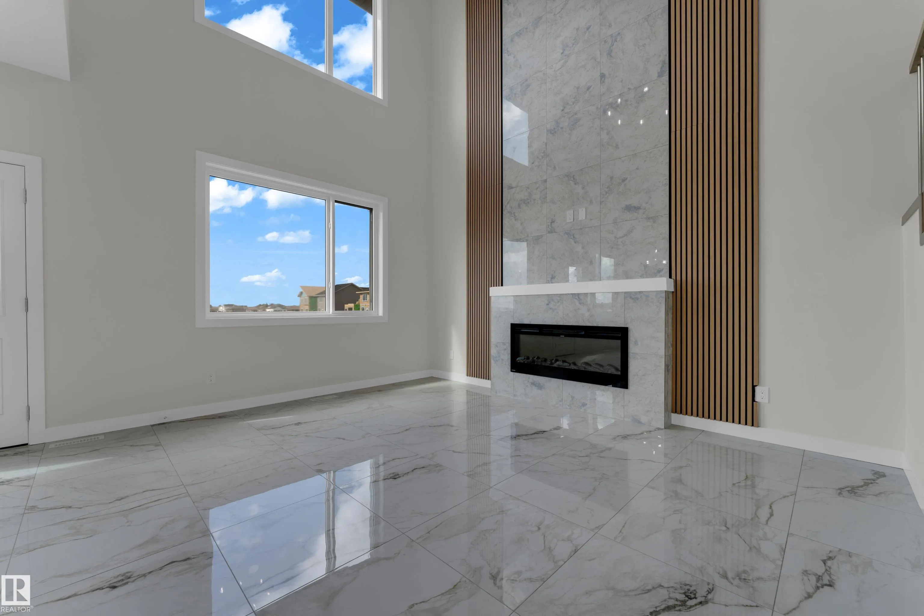 3814 39 St