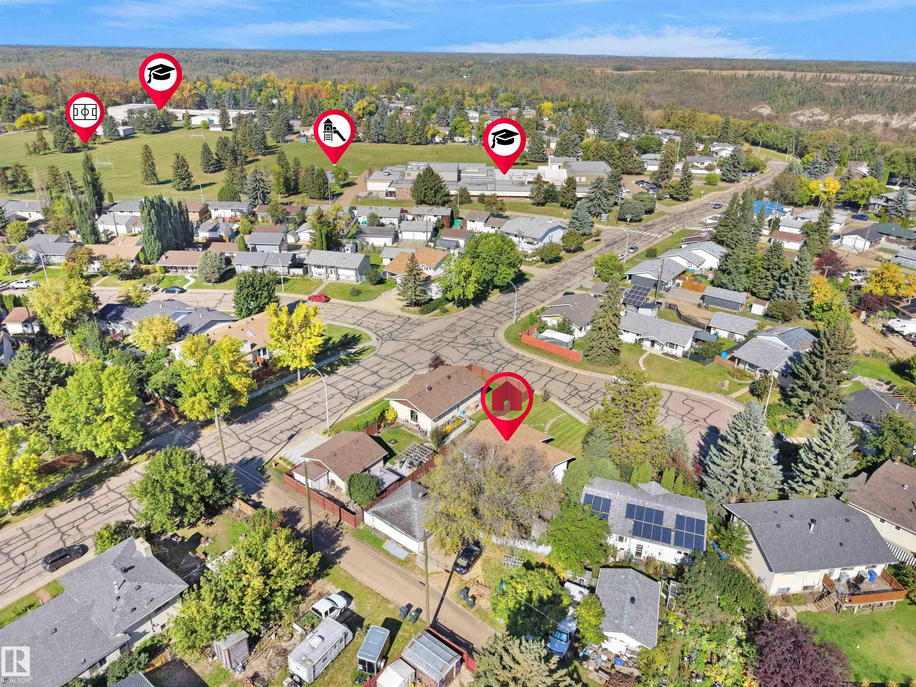 16 THOMPSON Crescent