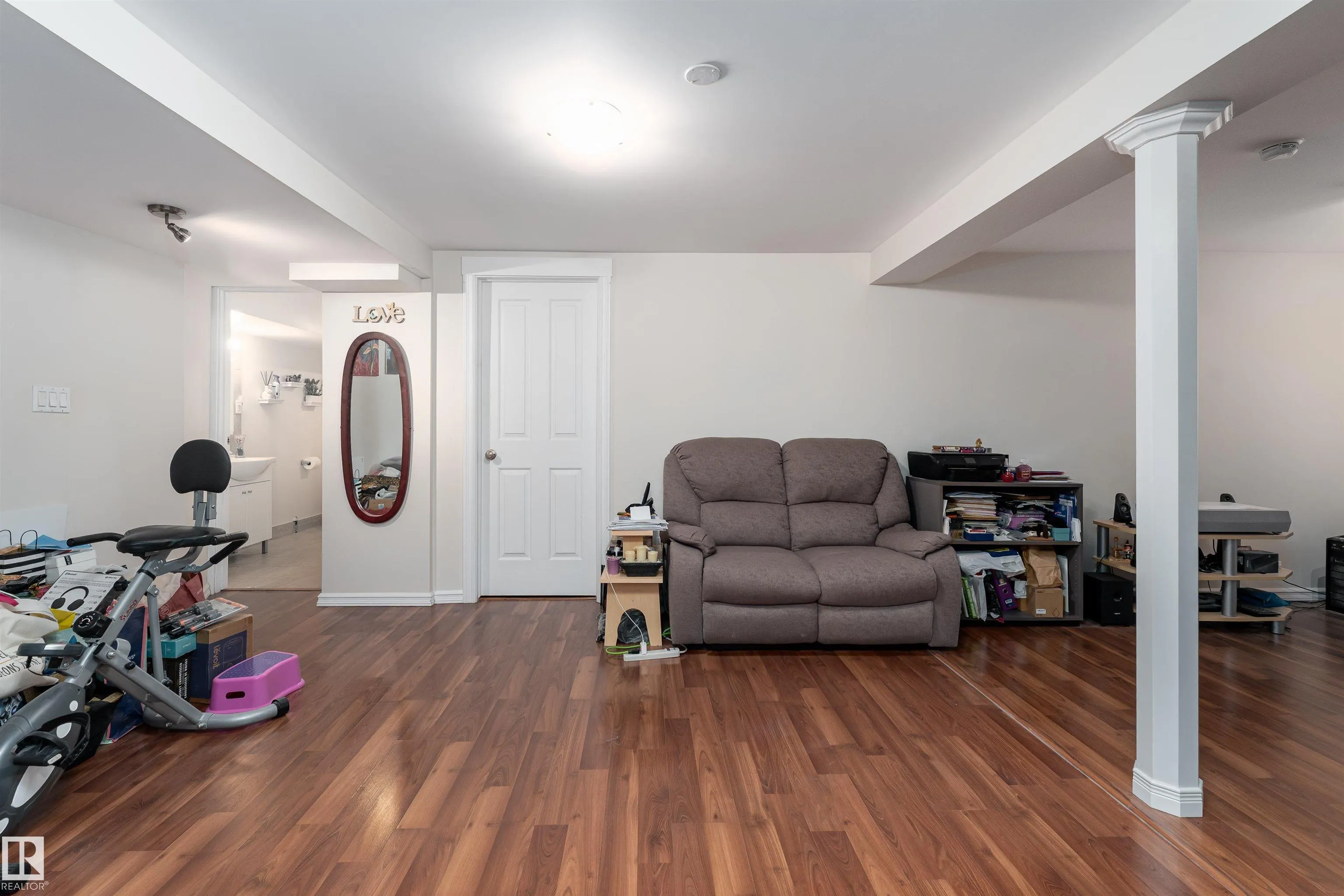 10031 173 Avenue