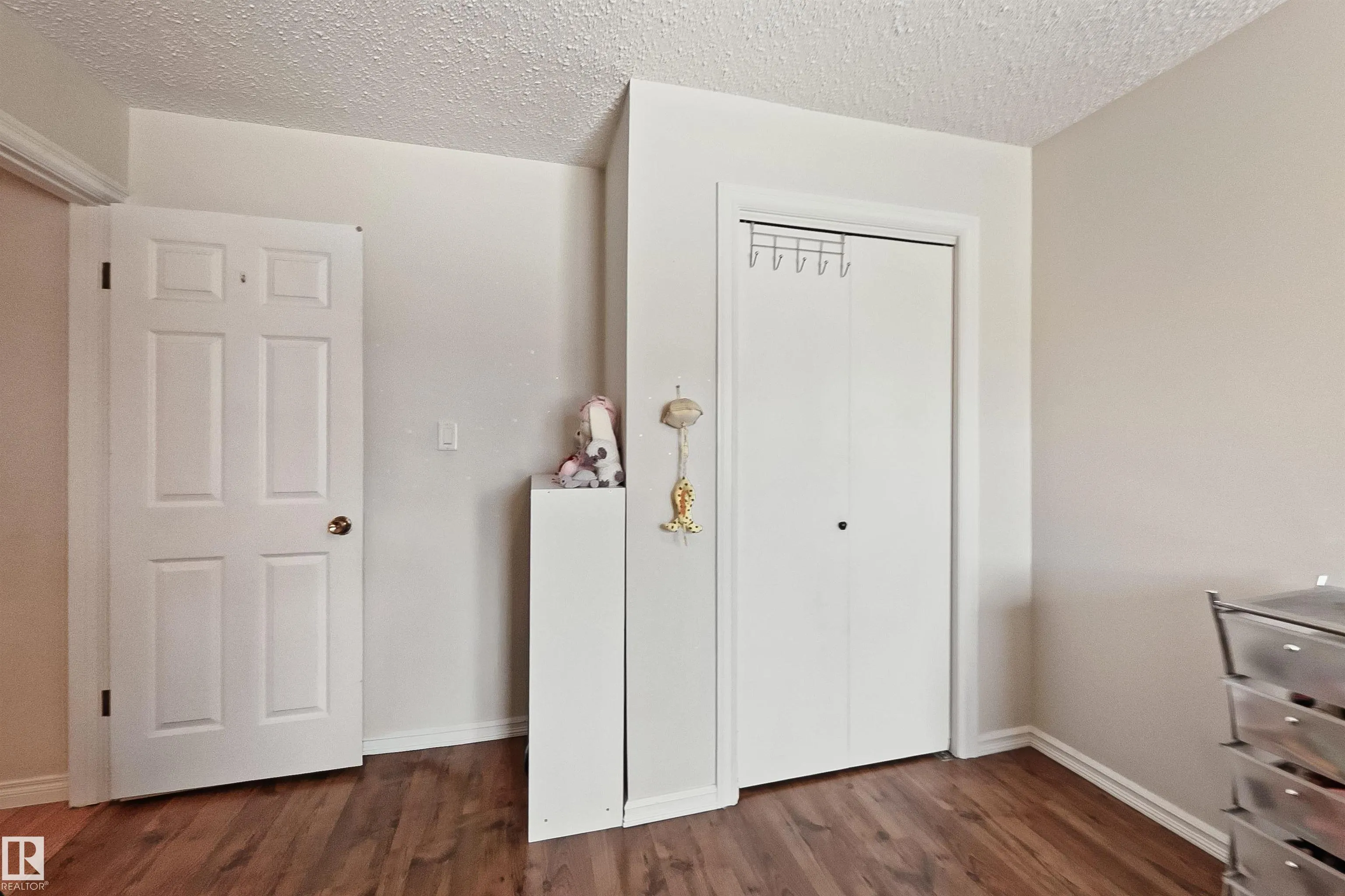 10031 173 Avenue