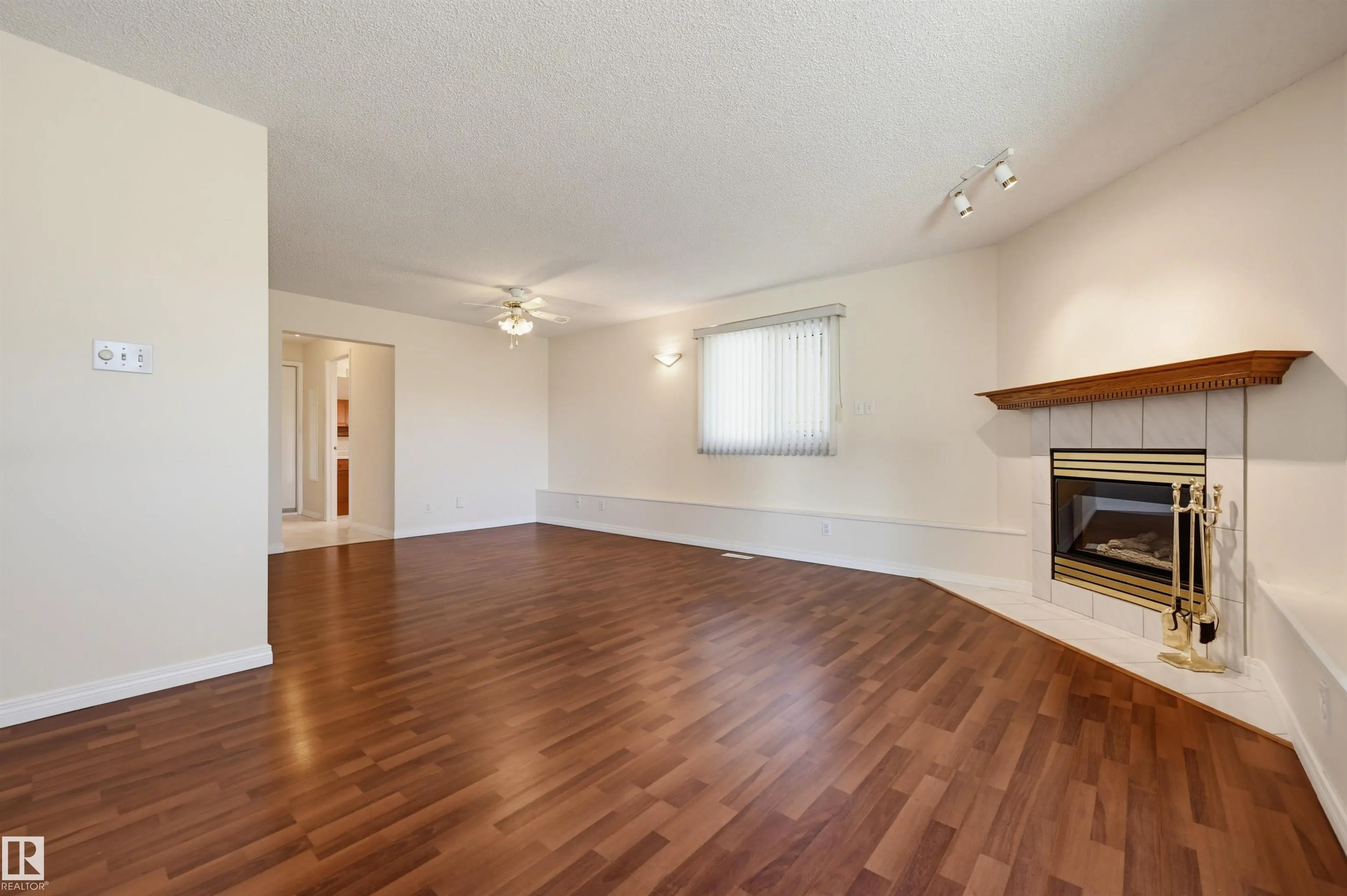13709 131 Avenue