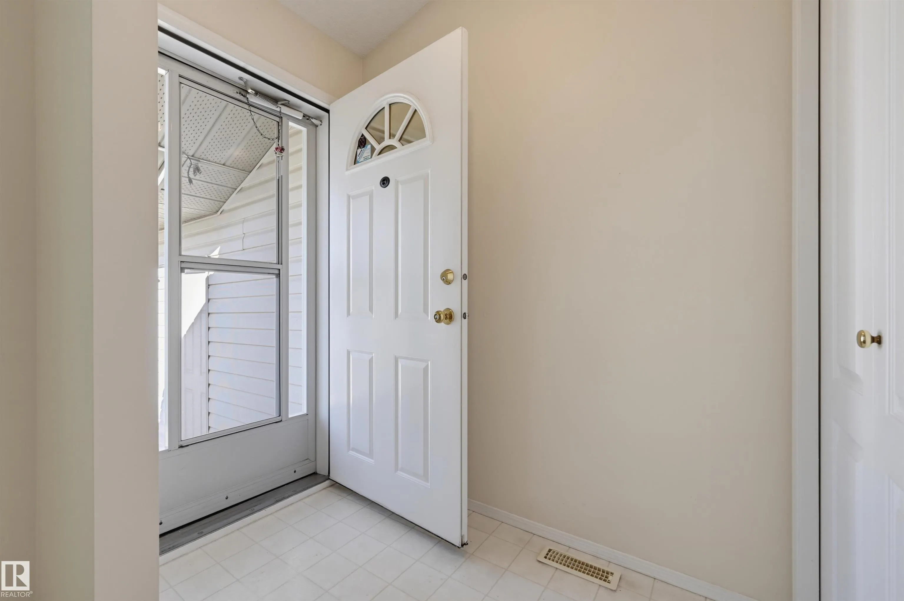 13709 131 Avenue