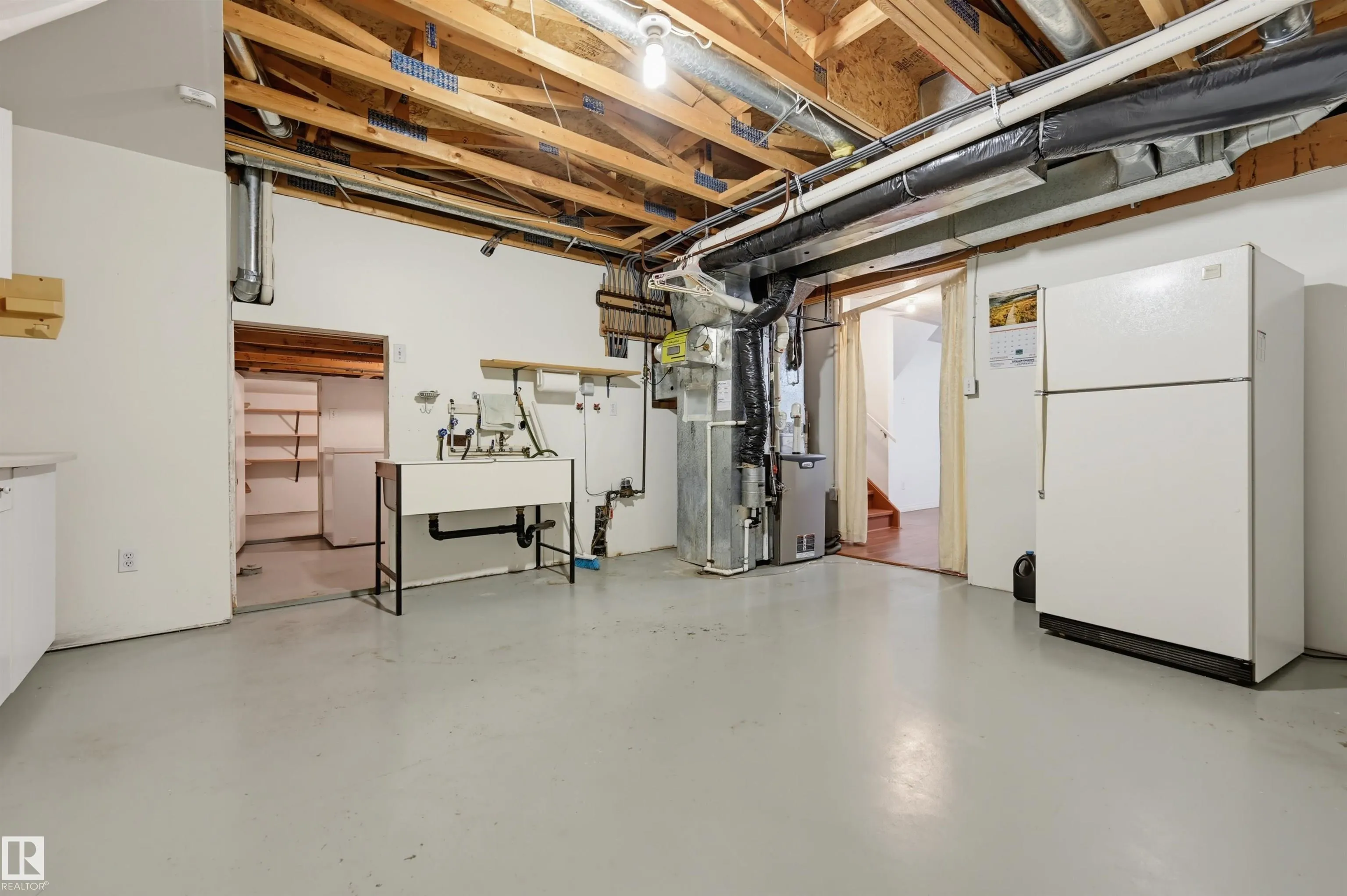 13709 131 Avenue