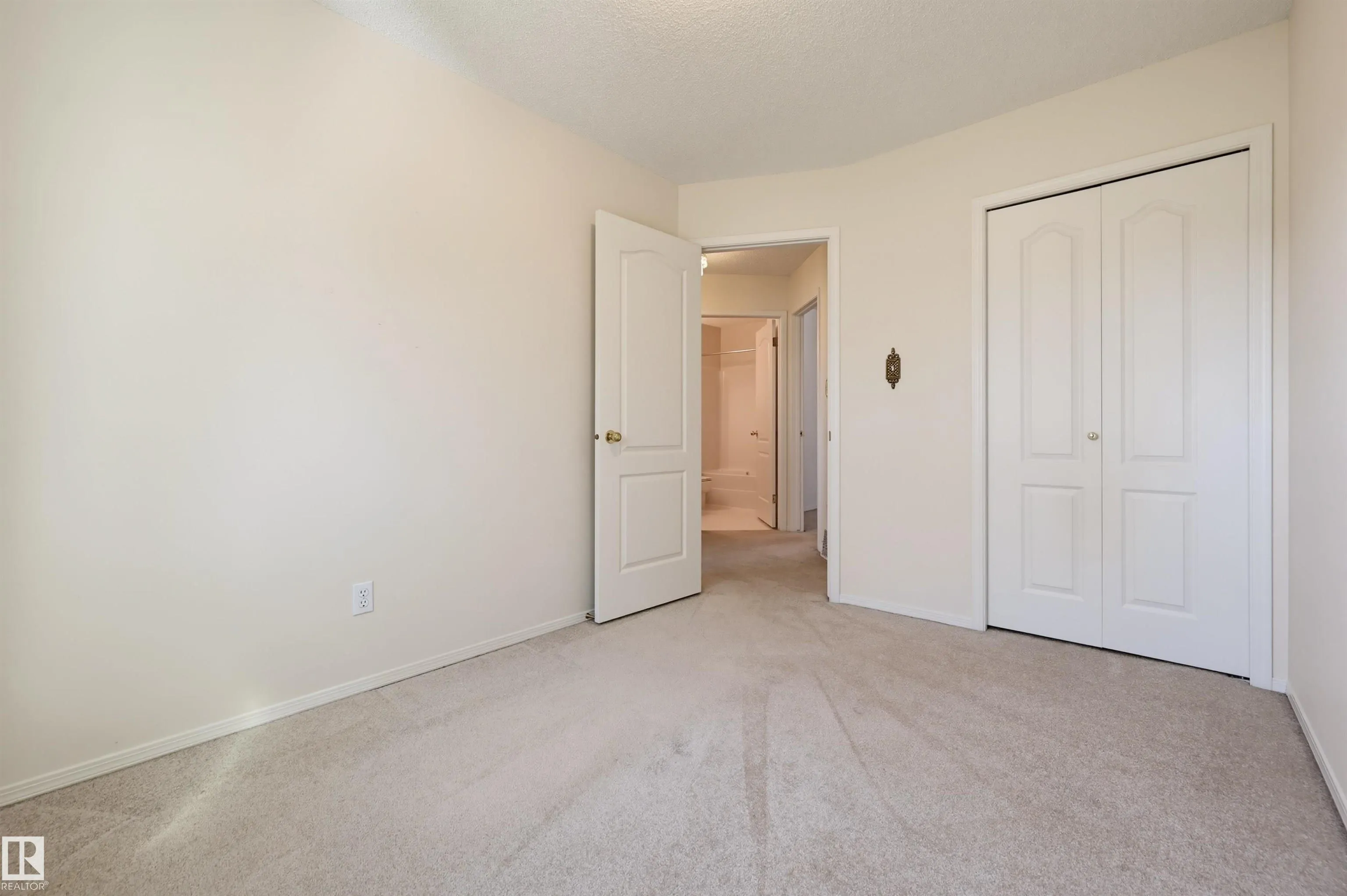 13709 131 Avenue