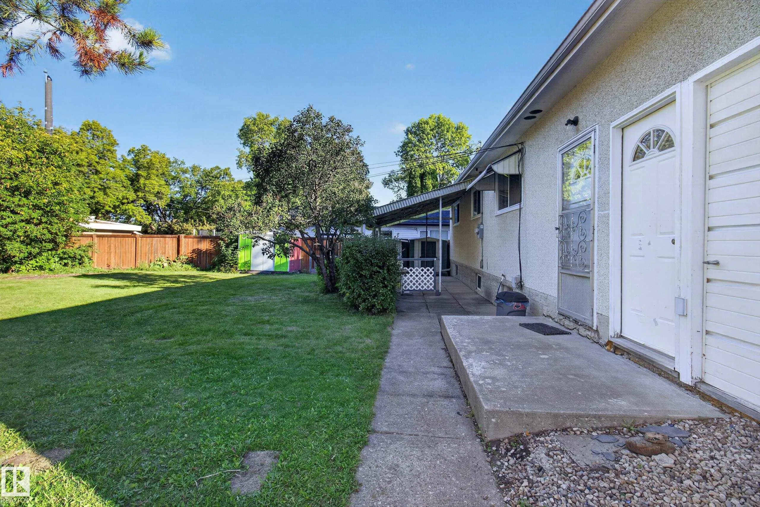 140 WILLOW Street