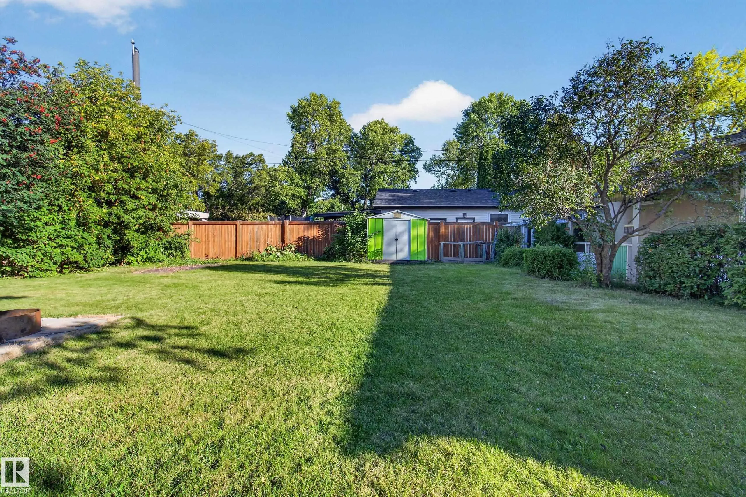 140 WILLOW Street