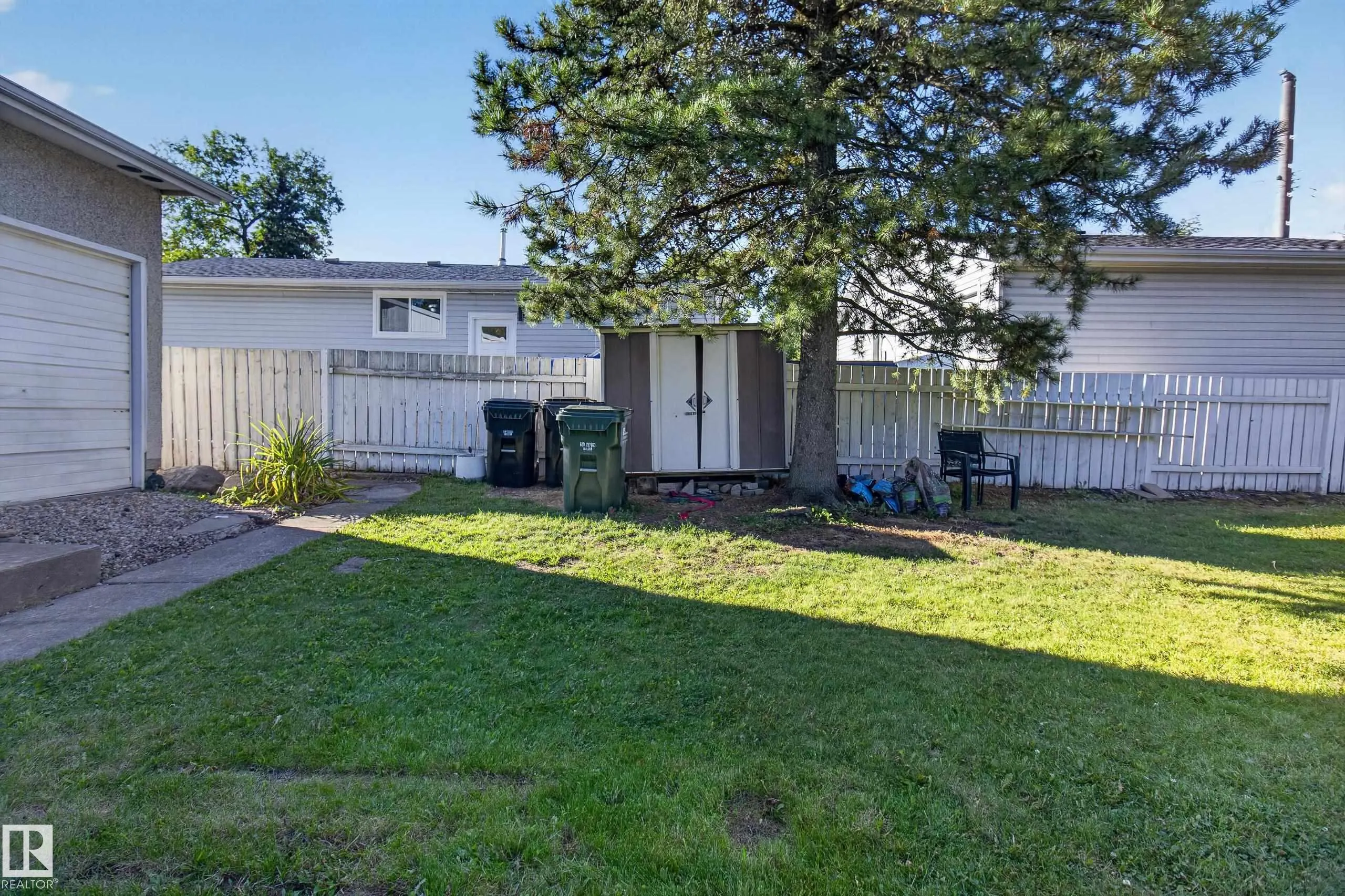 140 WILLOW Street
