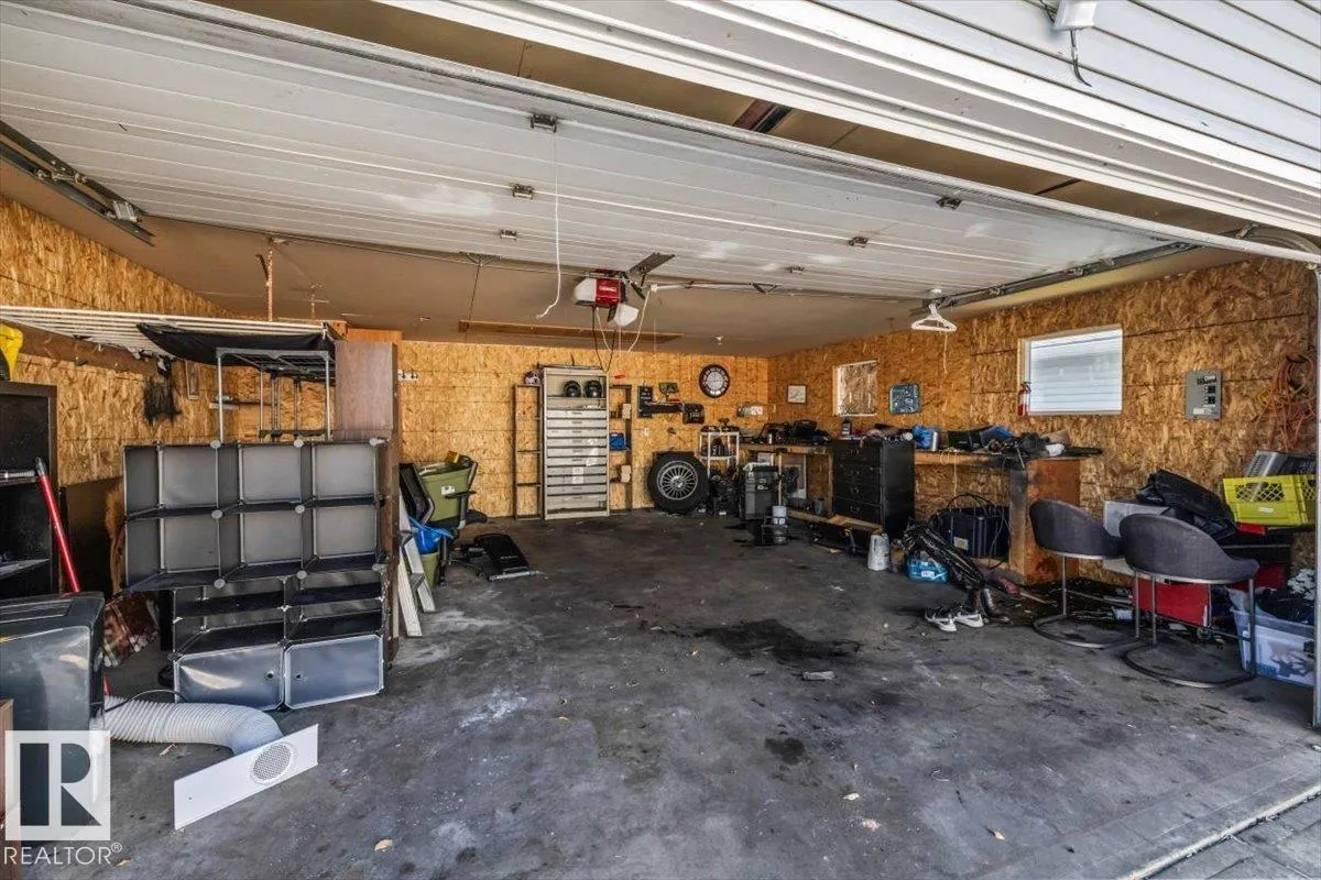 329 WARWICK Road