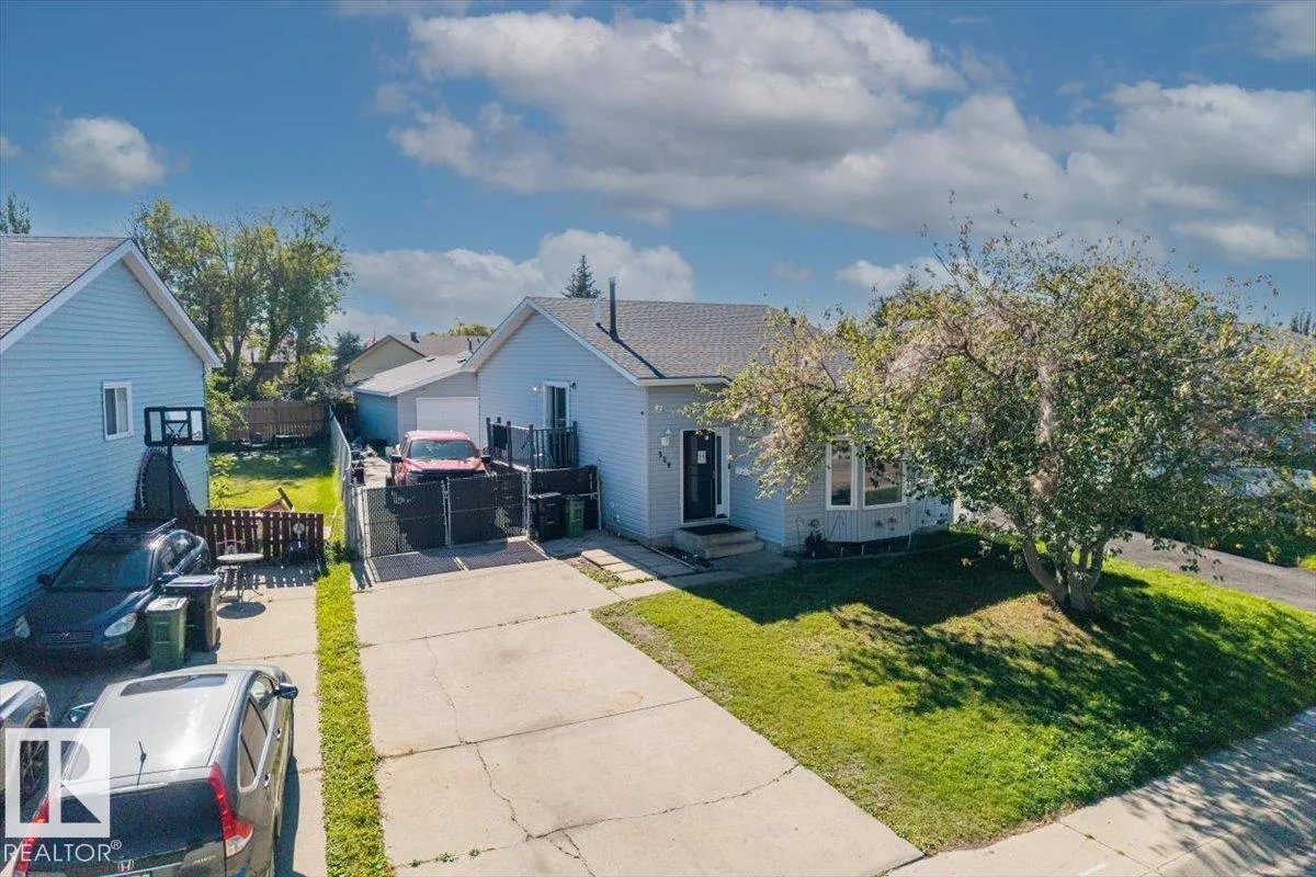 329 WARWICK Road