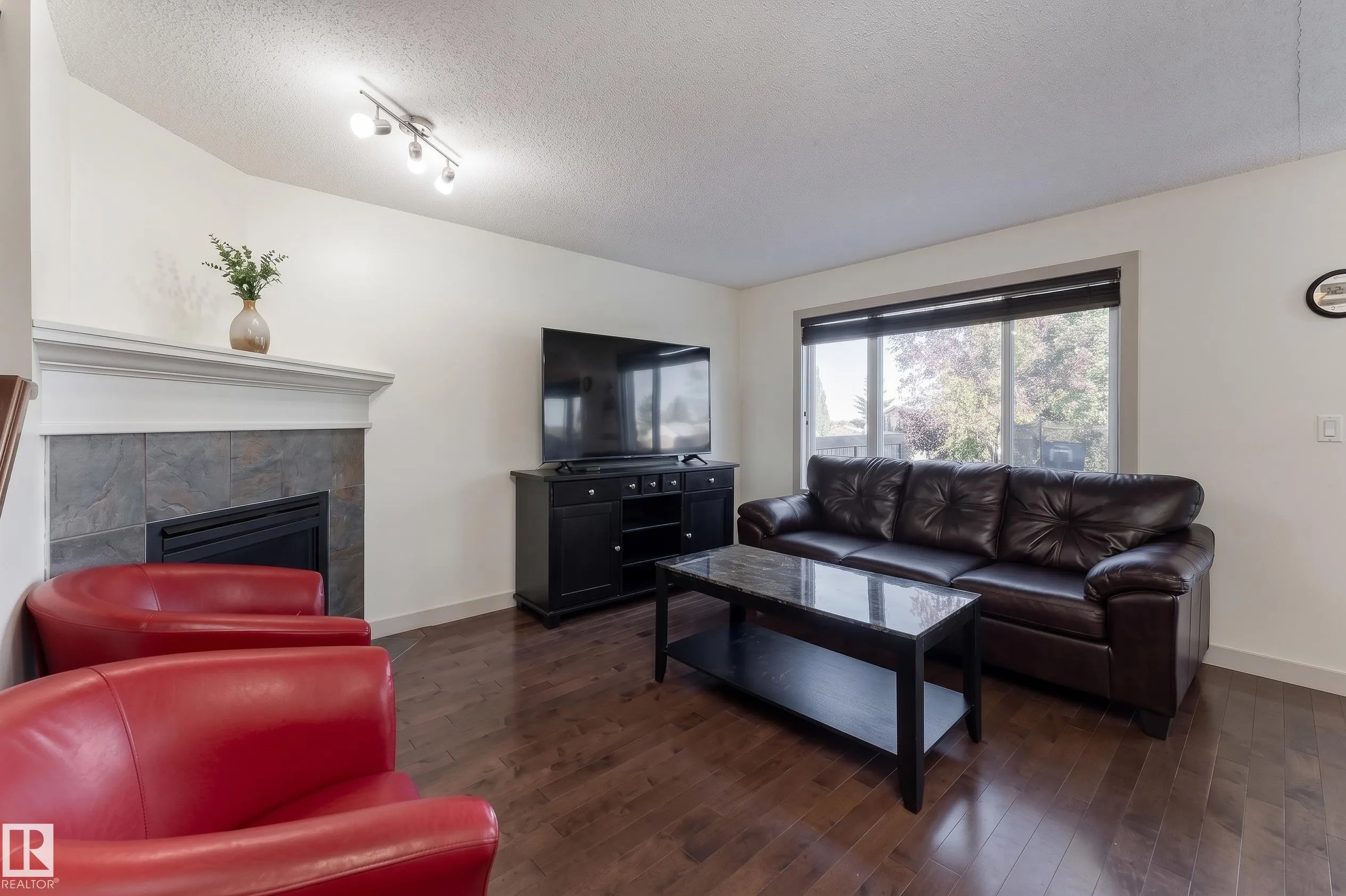 448 REED Crescent