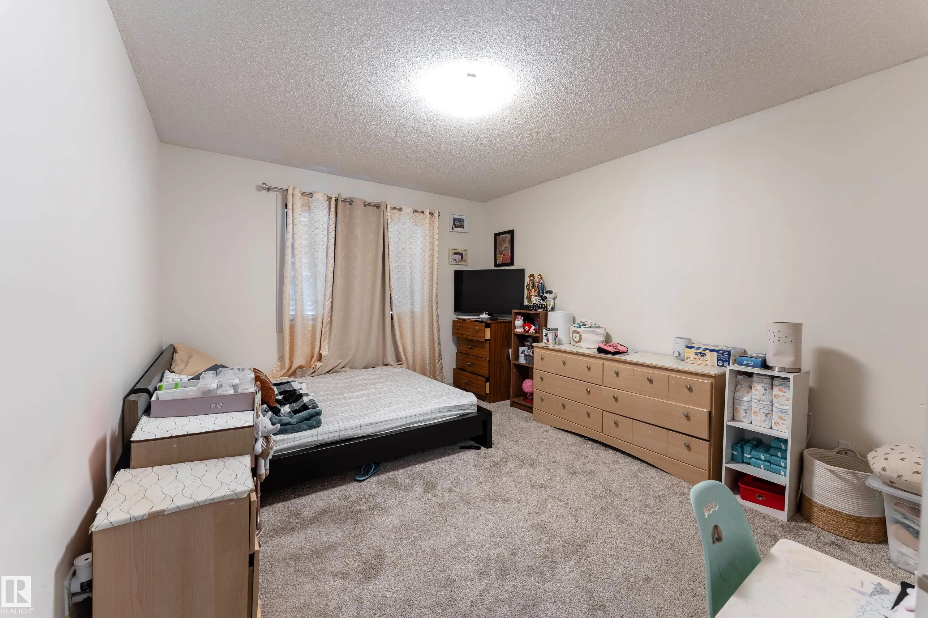 448 REED Crescent