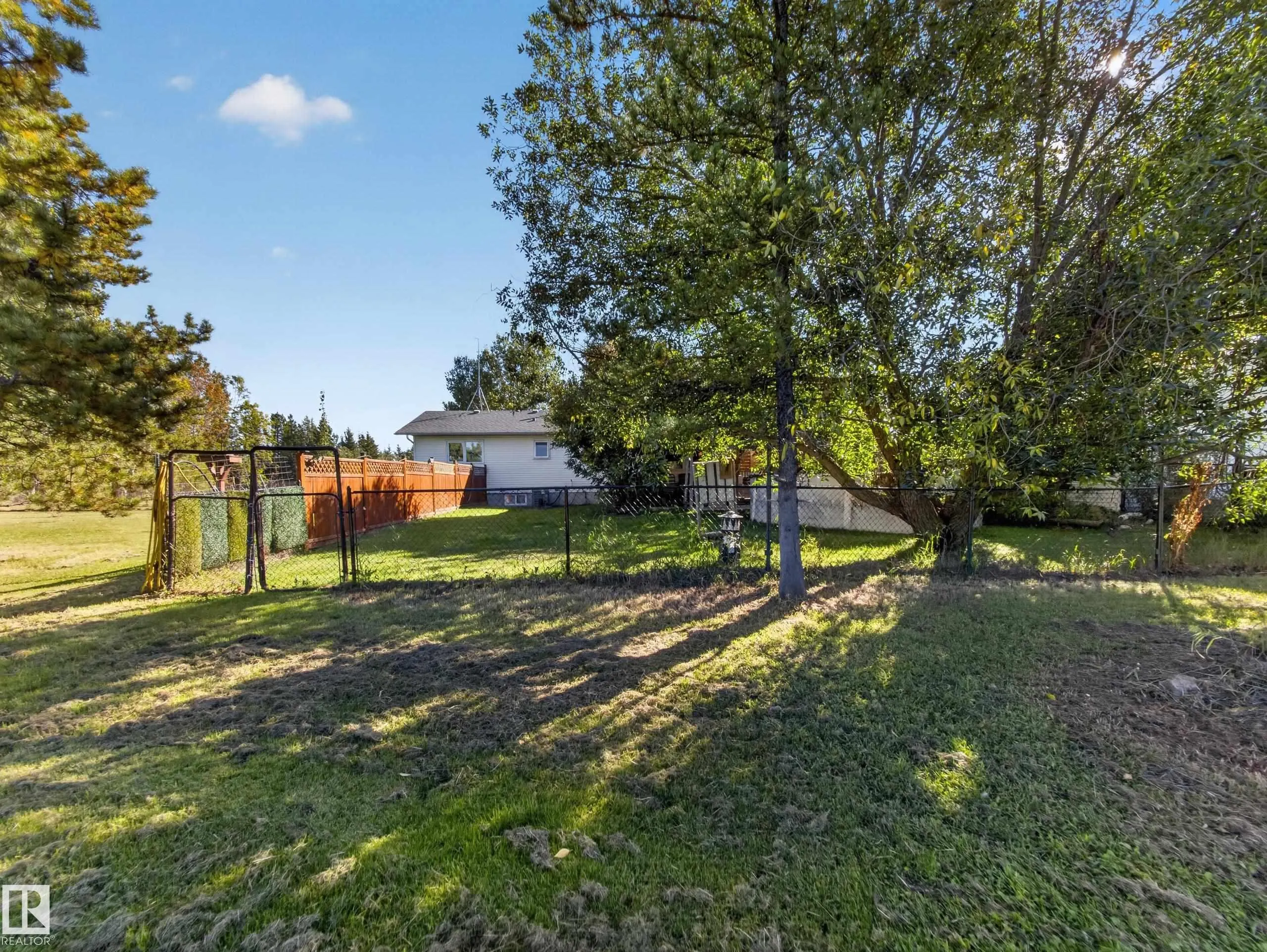52249 RGE ROAD 222