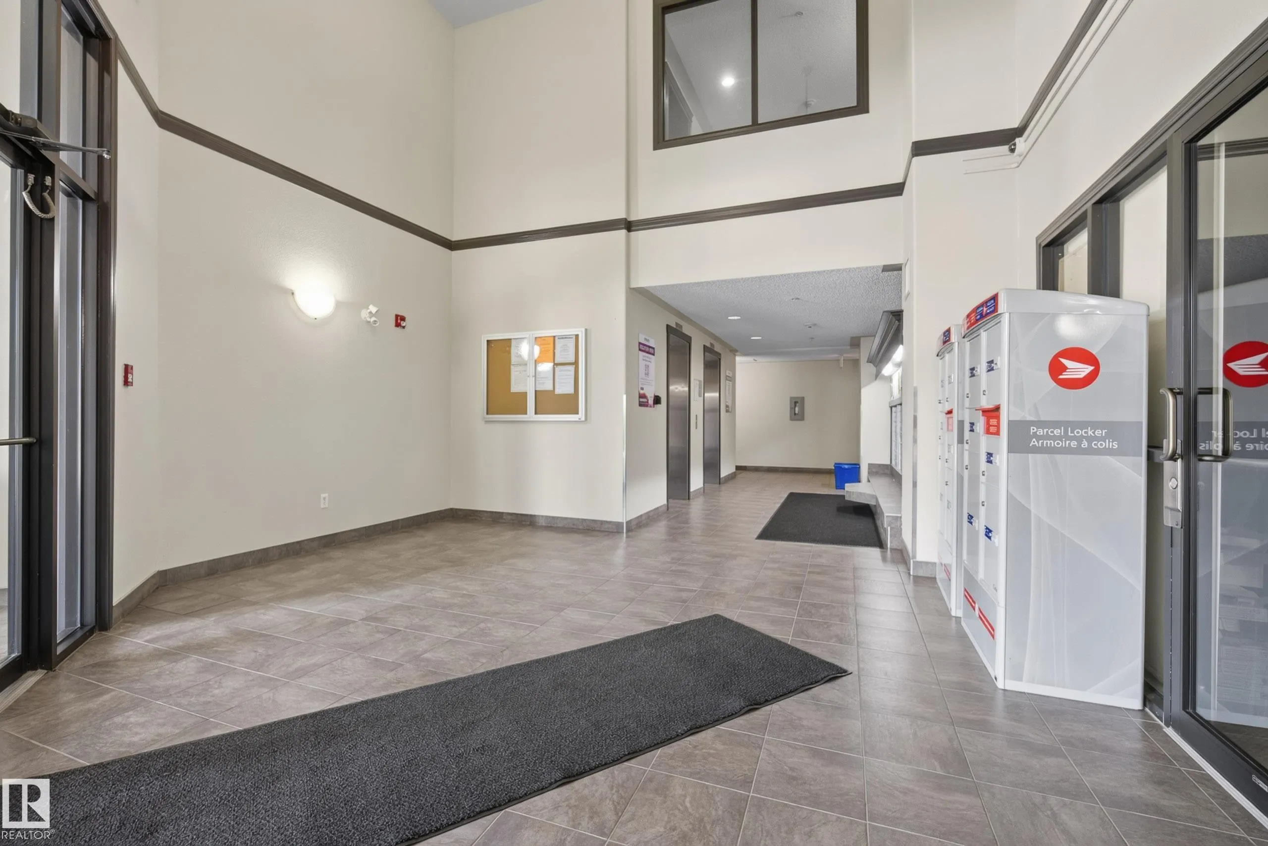 7331 SOUTH TERWILLEGAR Drive