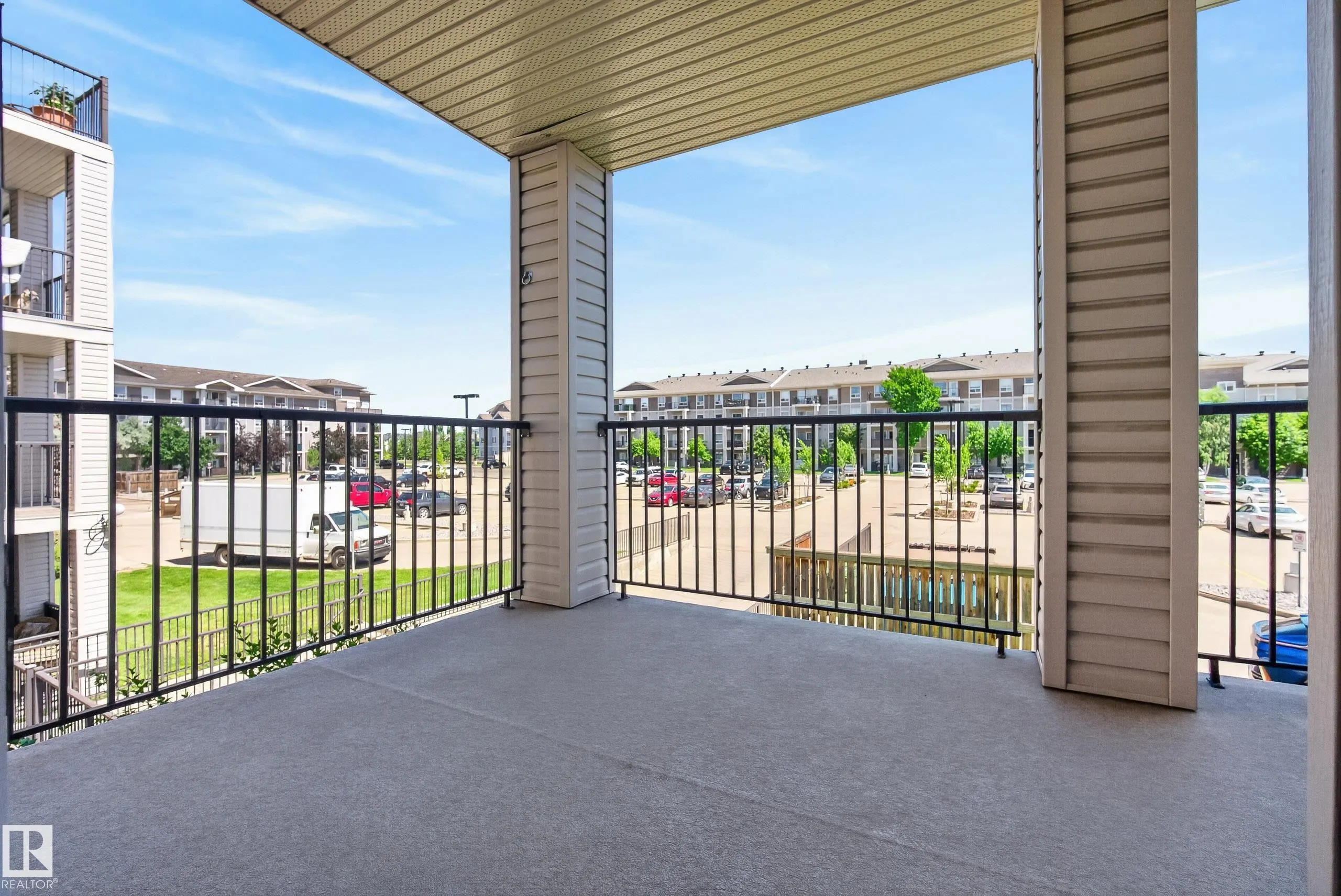 7331 SOUTH TERWILLEGAR Drive
