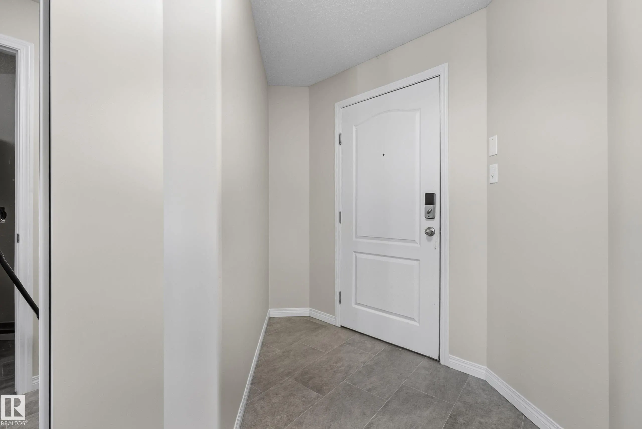 7331 SOUTH TERWILLEGAR Drive