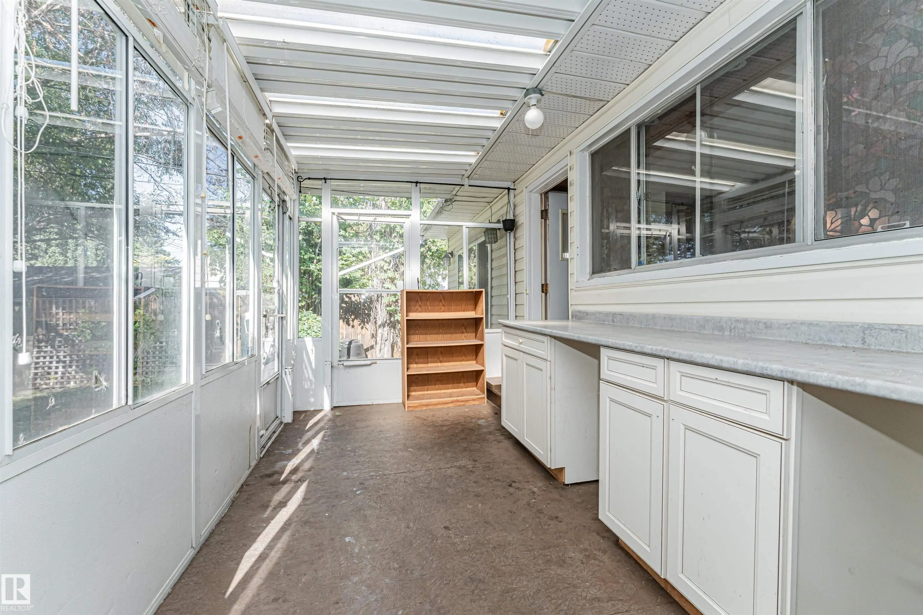 8610 157 Street