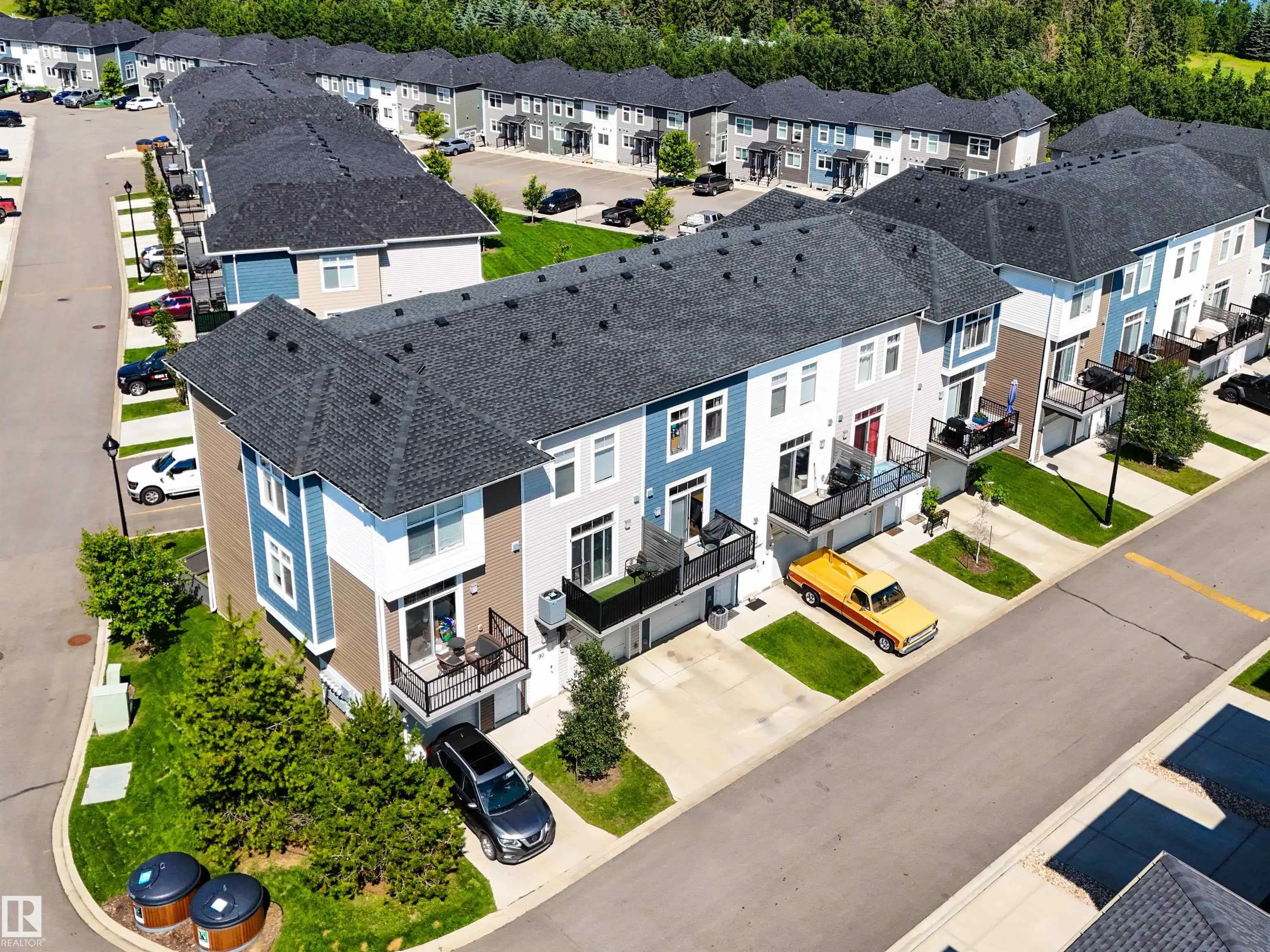 600 BELLEROSE Drive