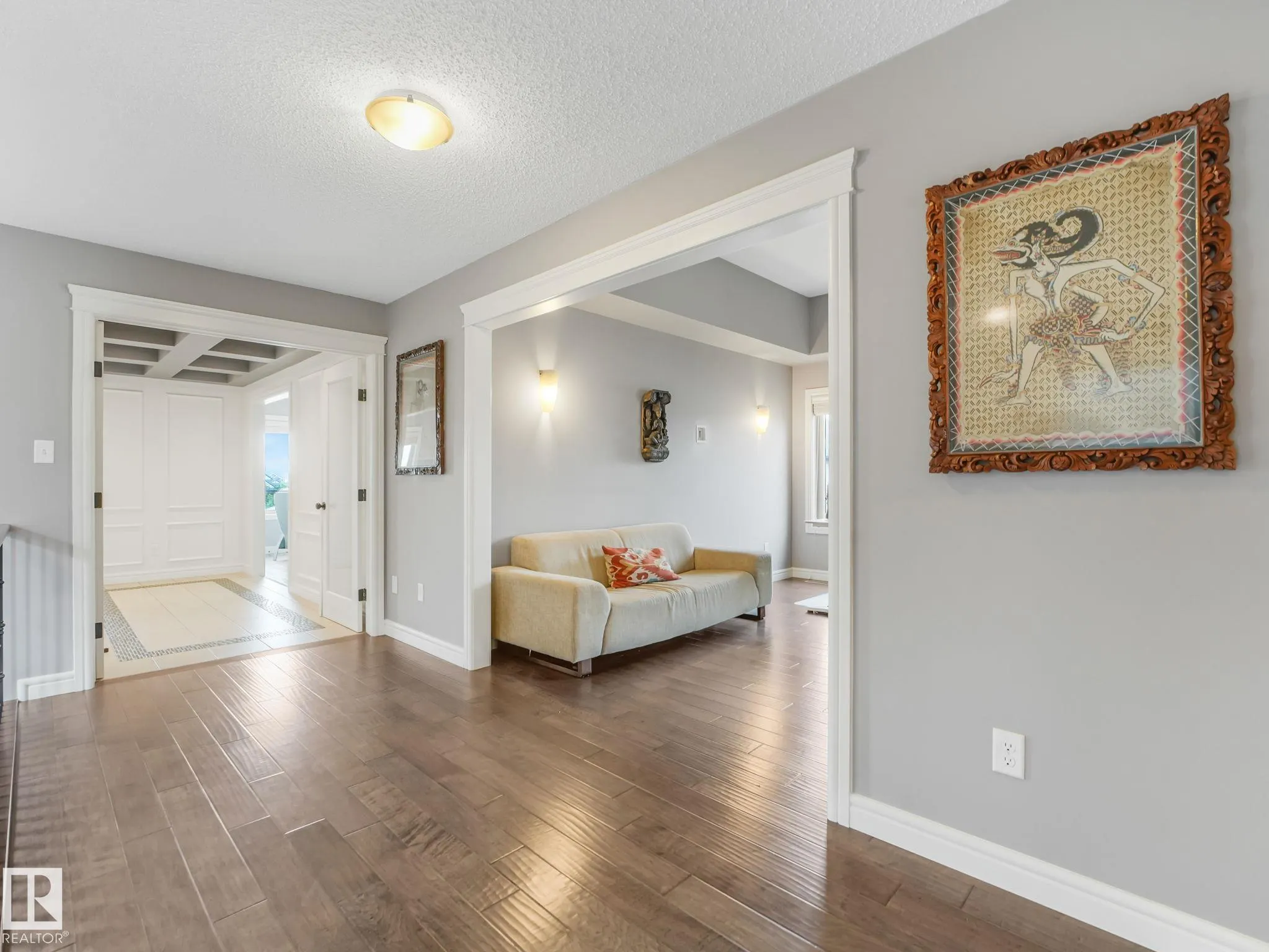3711 WESTCLIFF Way