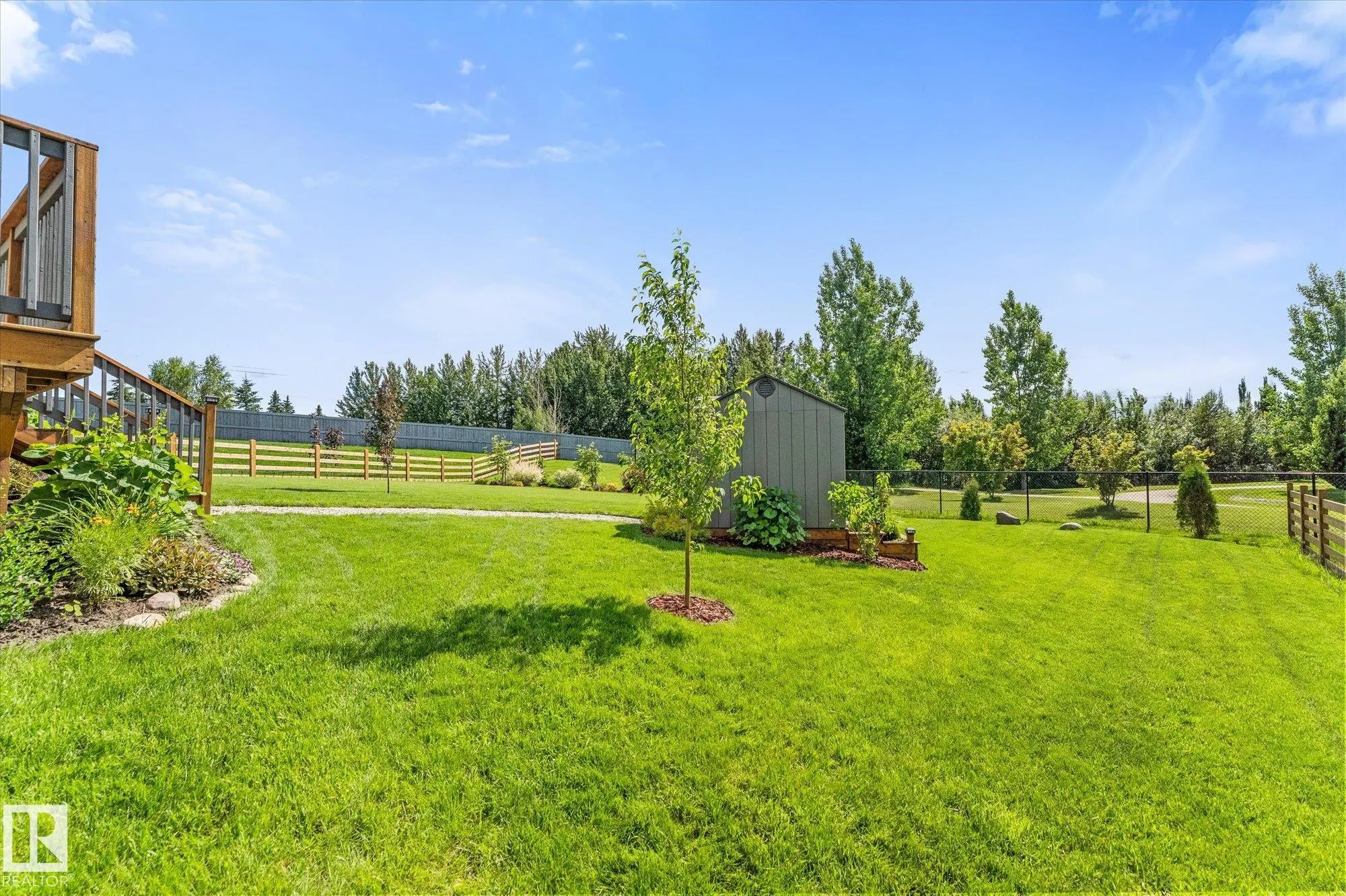 283 Silverstone Crescent