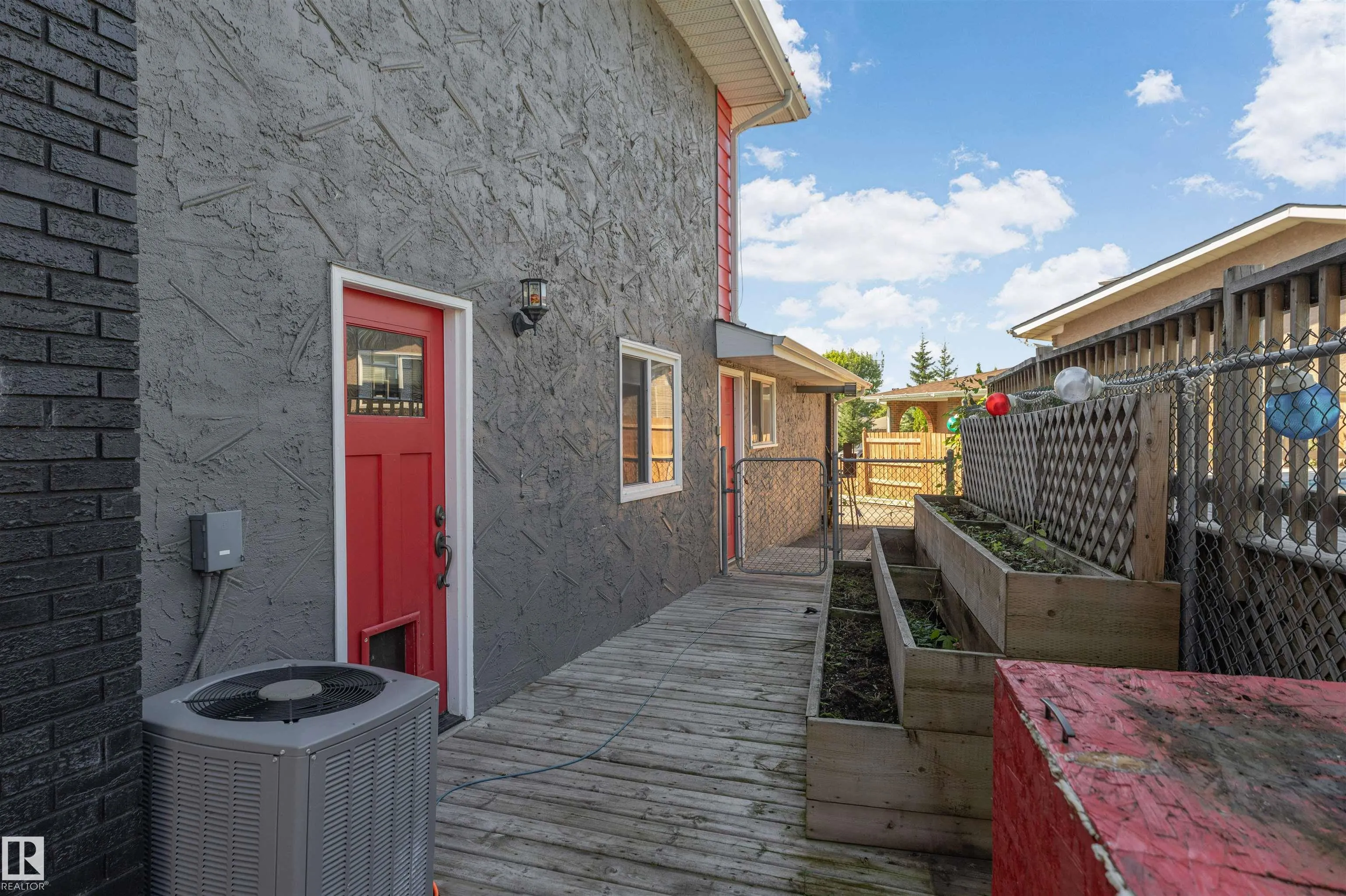 11208 163A Avenue