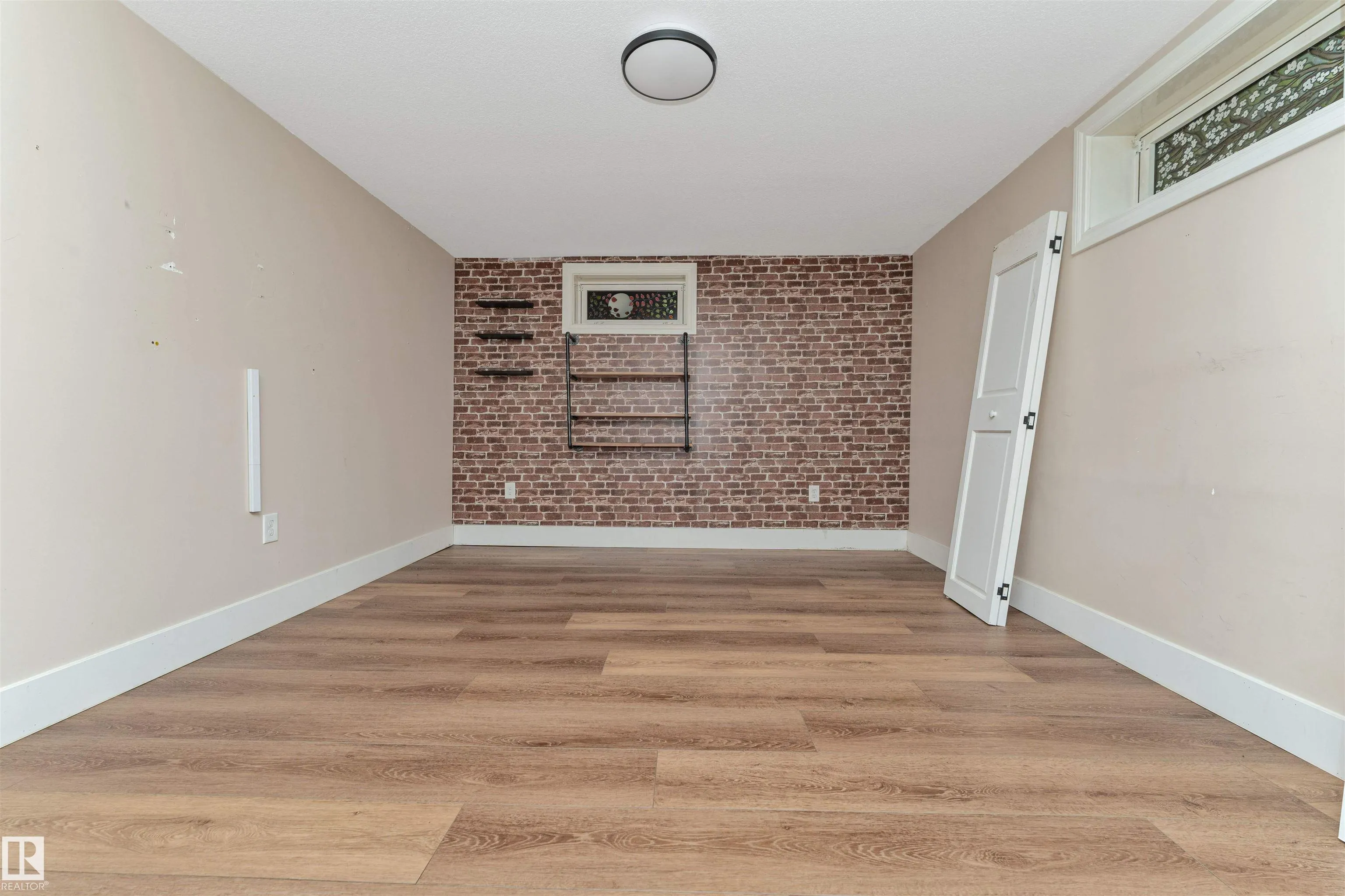 11208 163A Avenue