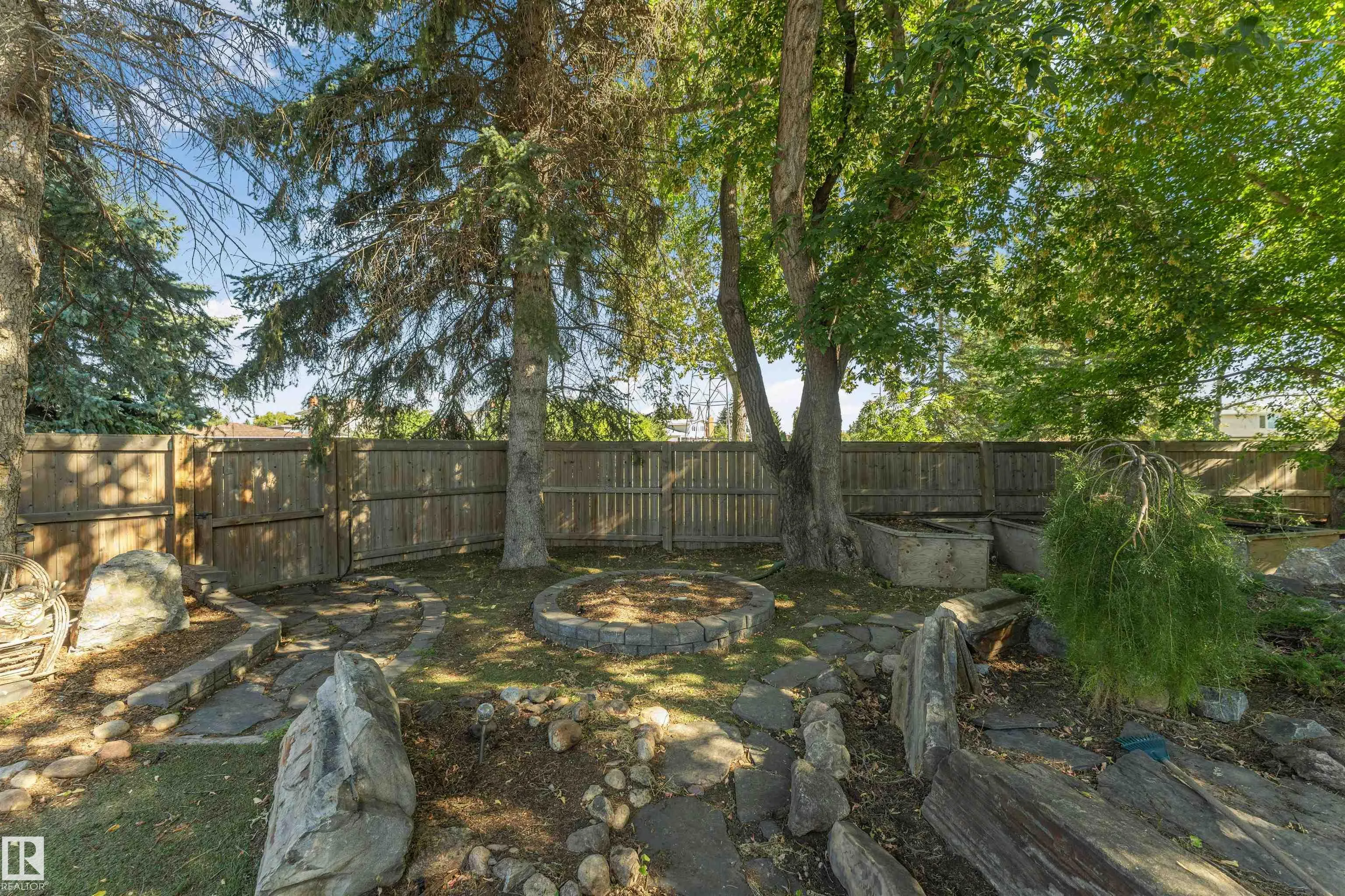 11208 163A Avenue