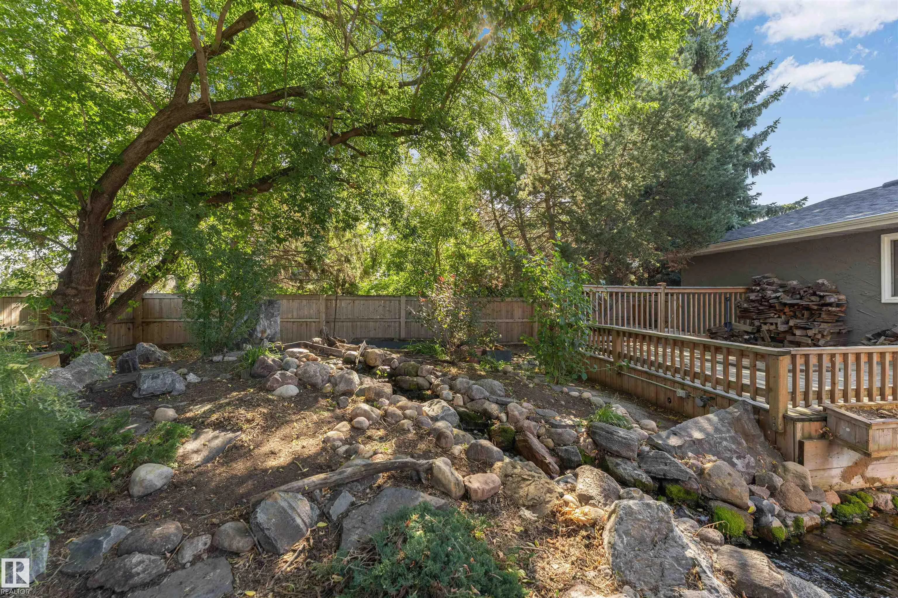 11208 163A Avenue