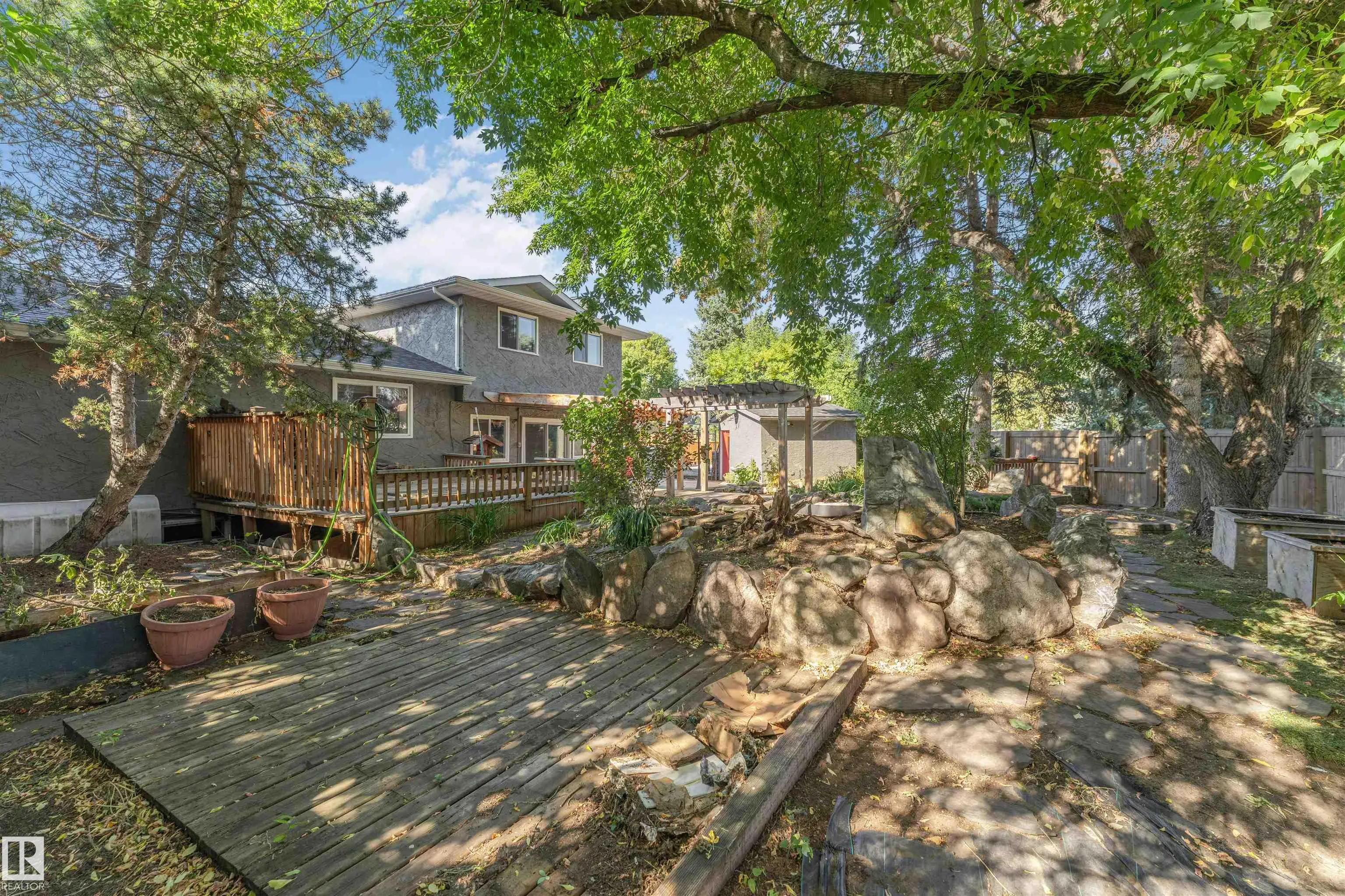 11208 163A Avenue