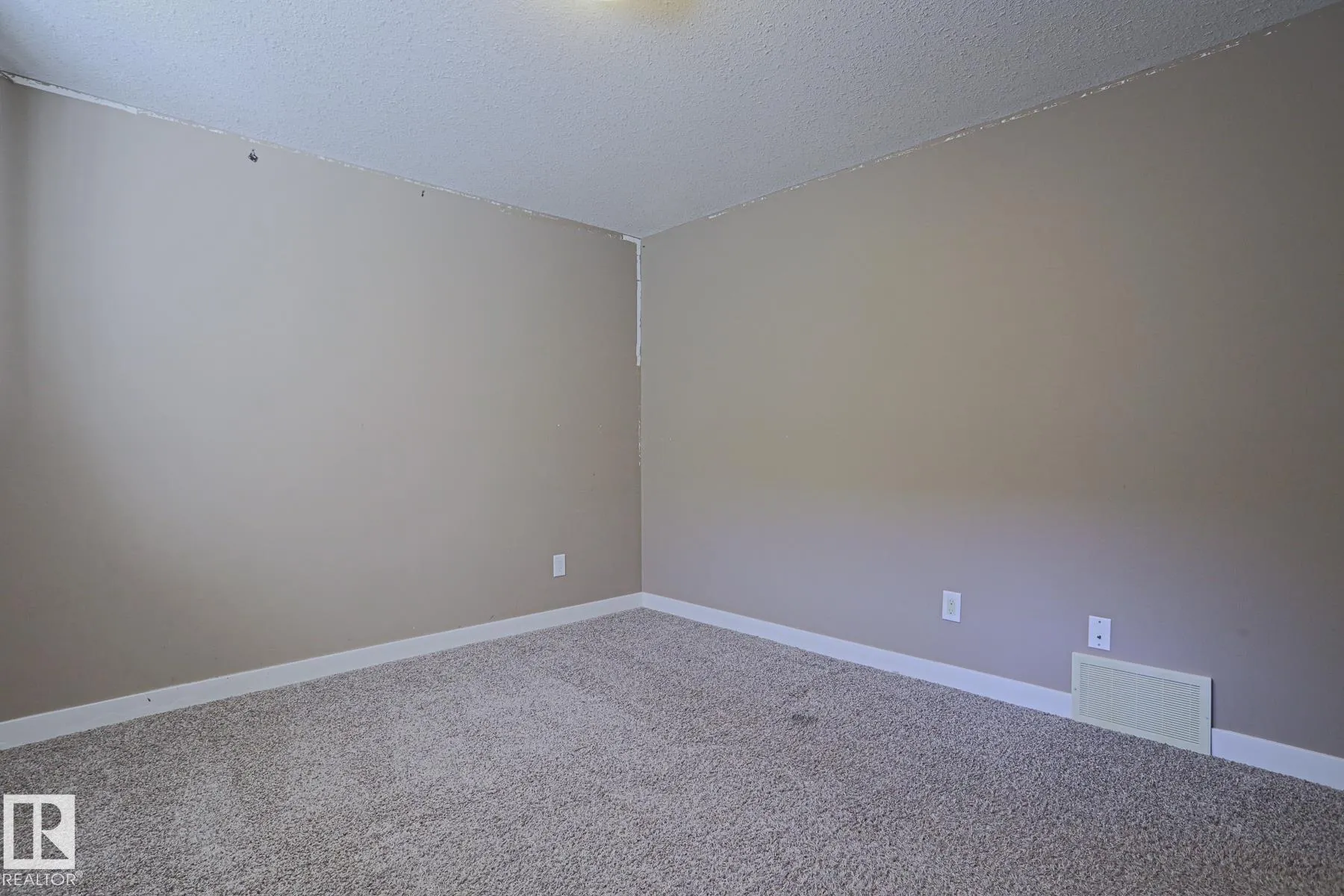 269 RIDGEBROOK Road