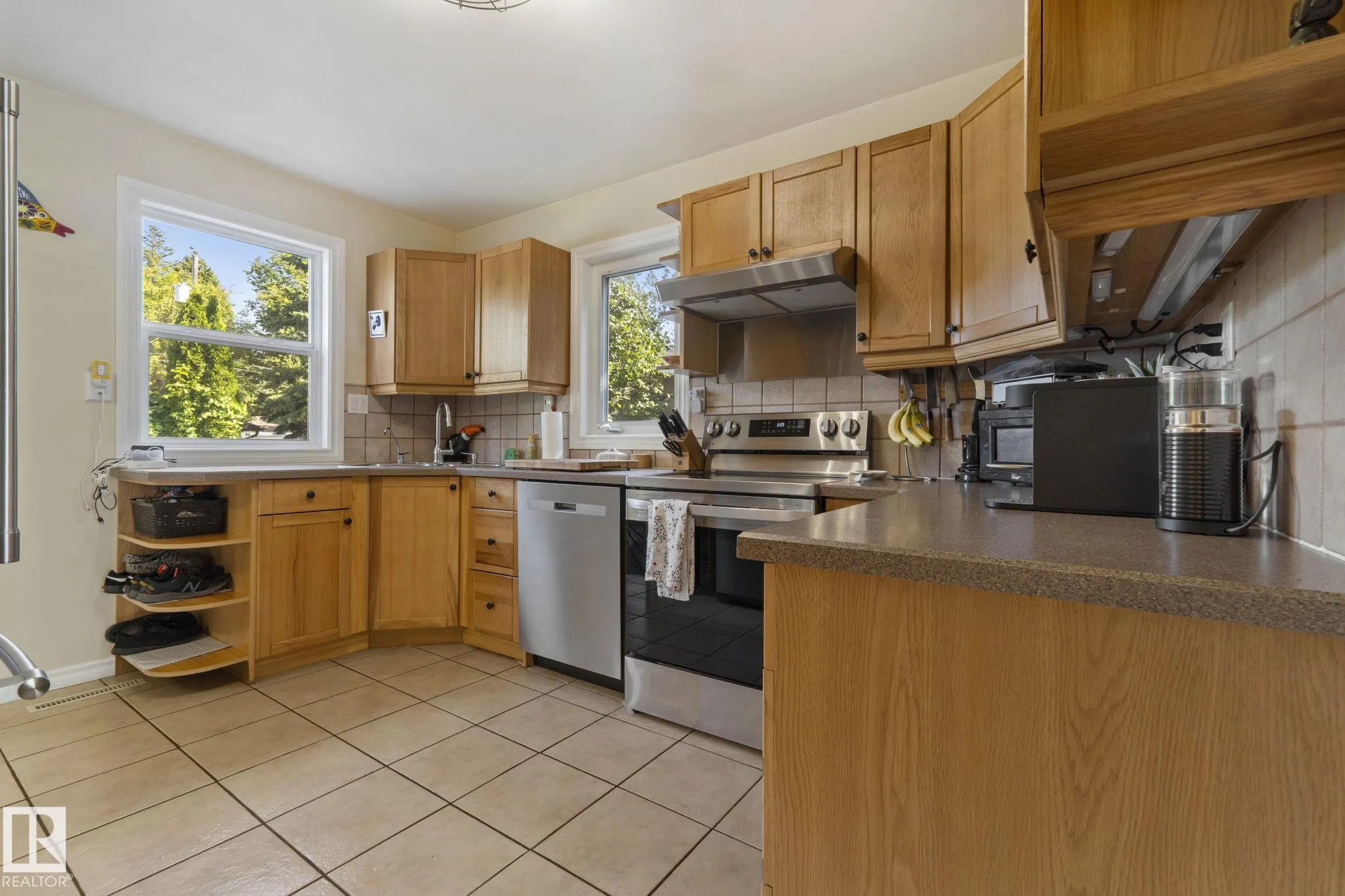 11331 60 Street