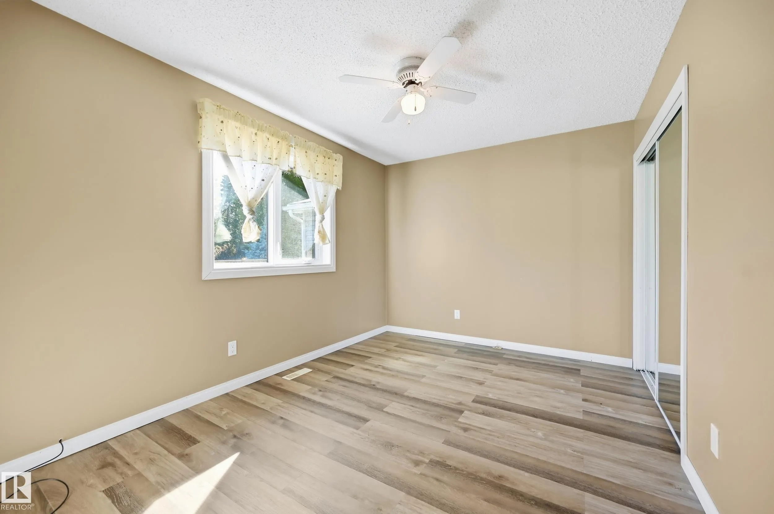 52426 Range Road 265